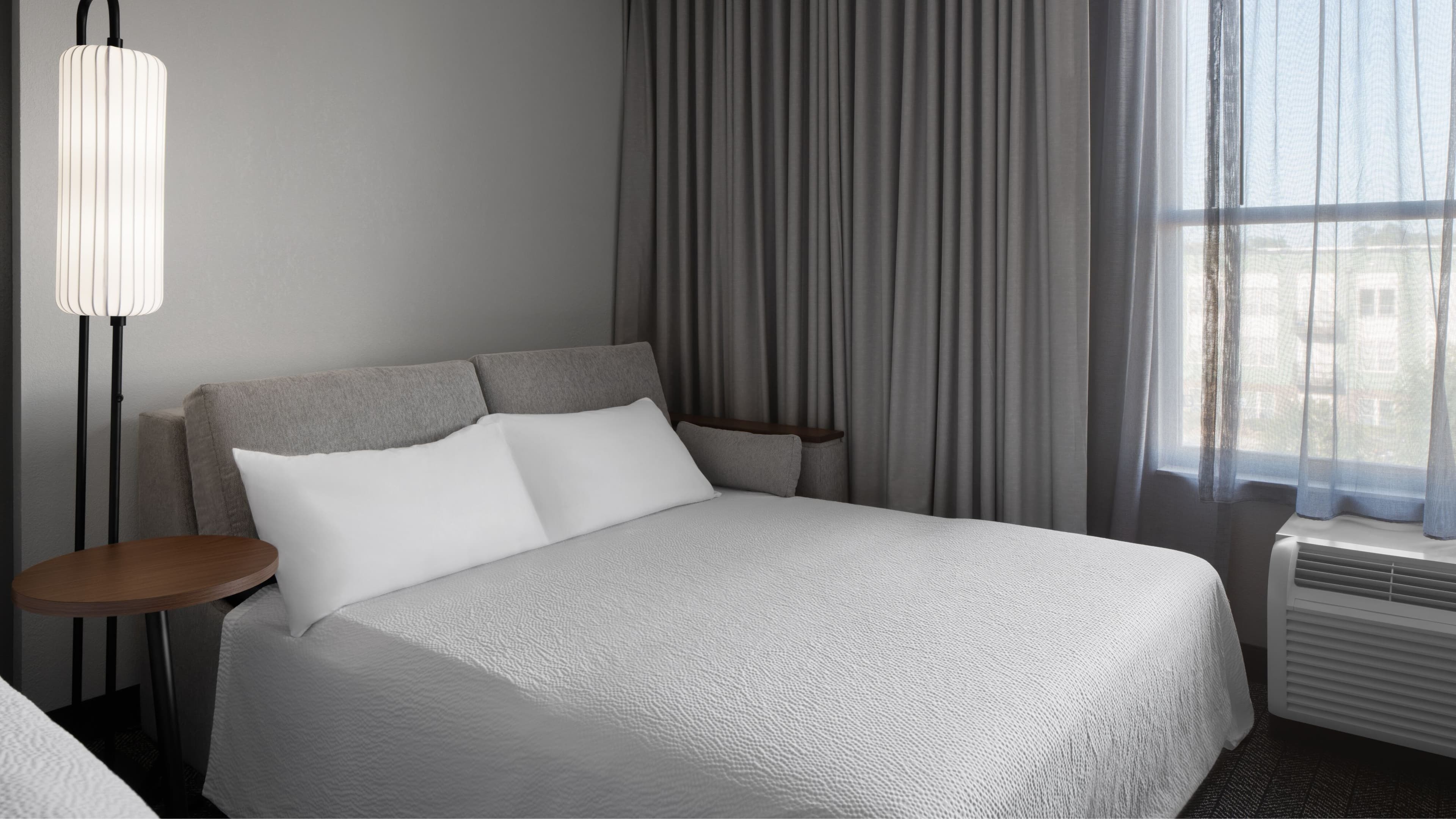 King Guest Room - Image 2