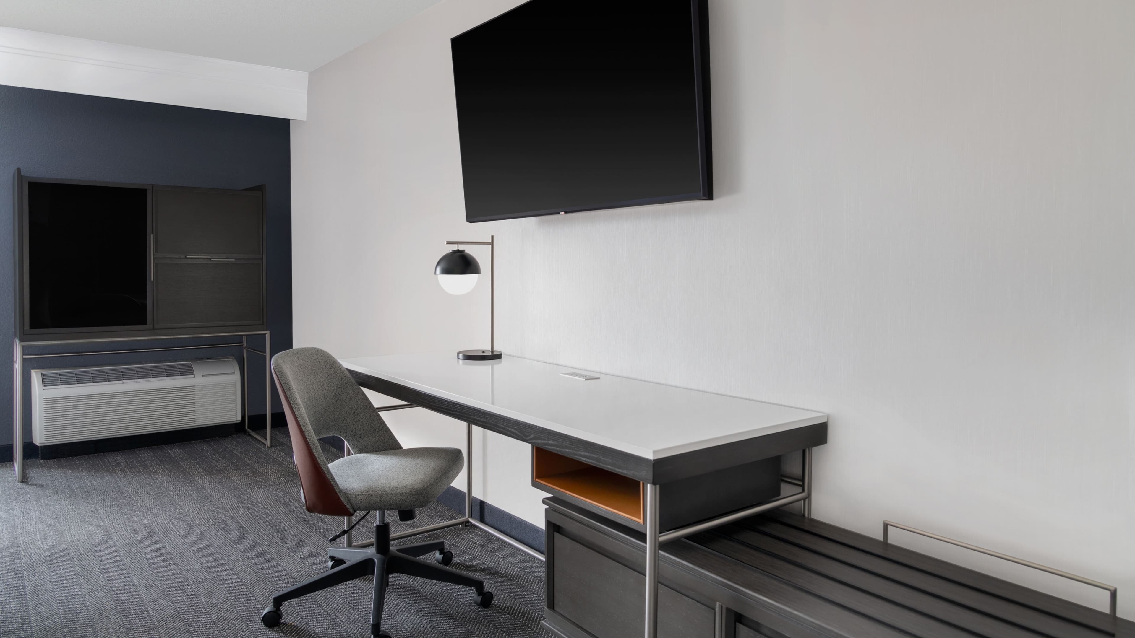 Queen/Queen - Image 8