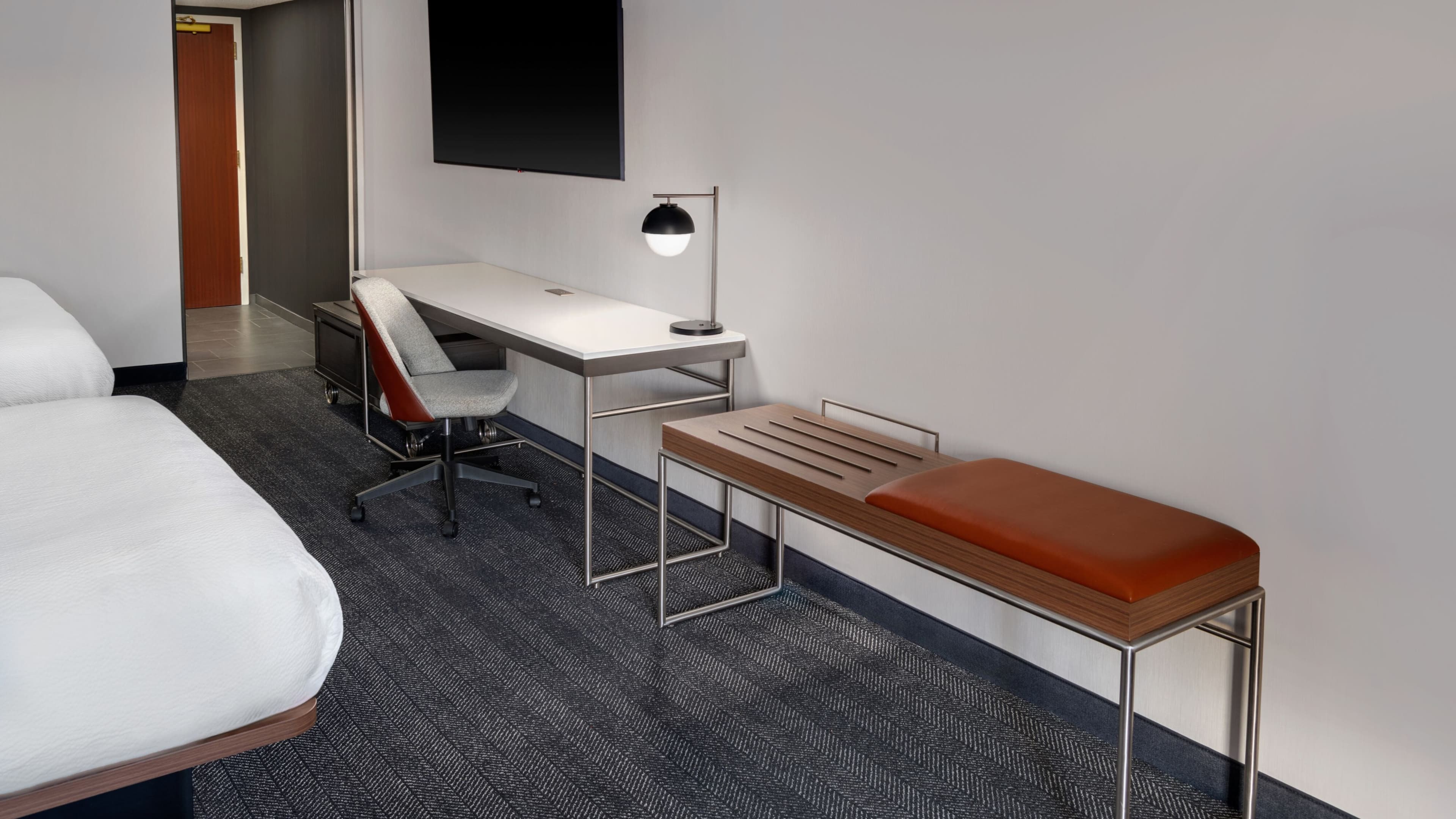 Queen/Queen - Image 7