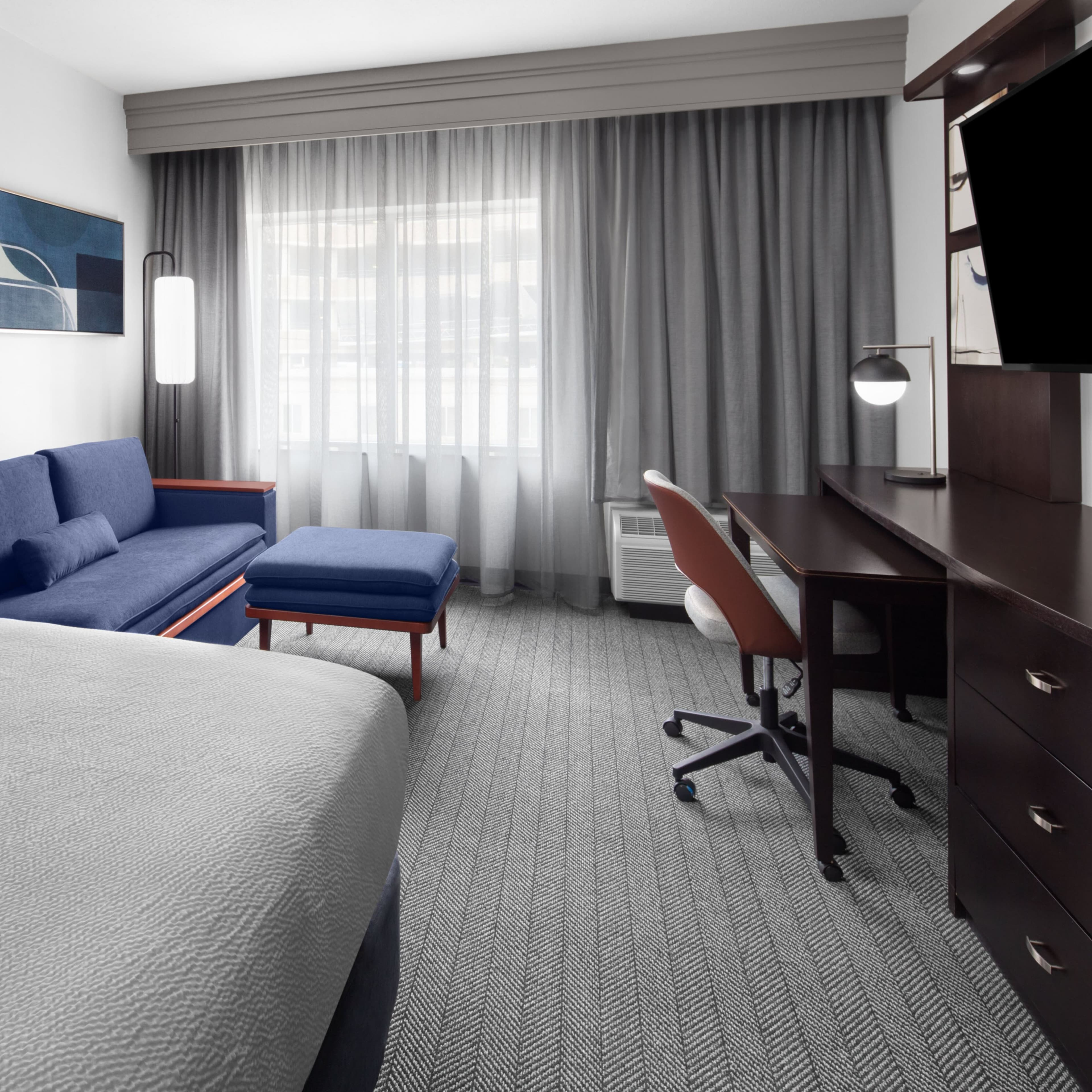 Courtyard Cleveland University Circle