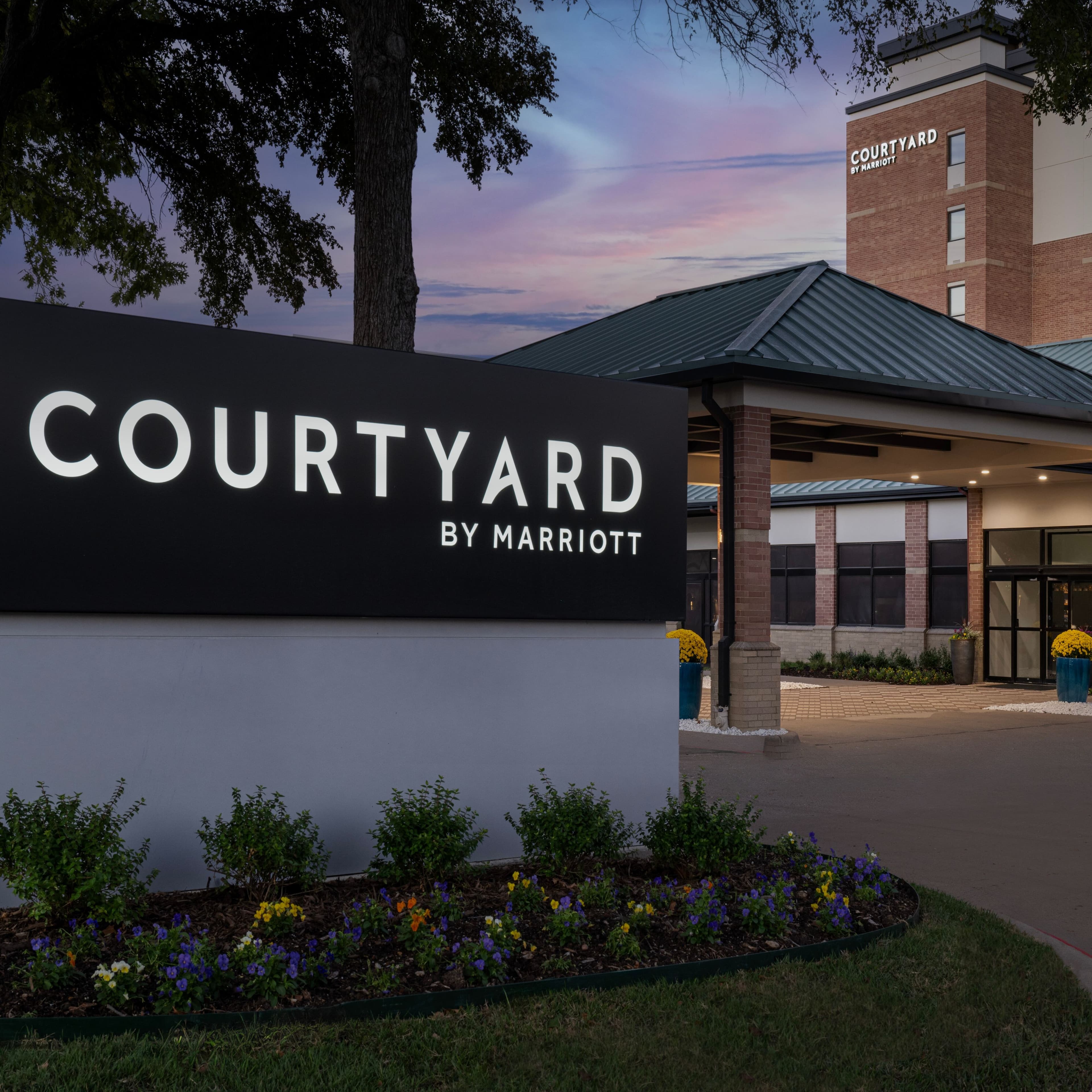 Courtyard Dallas Addison/Quorum Drive