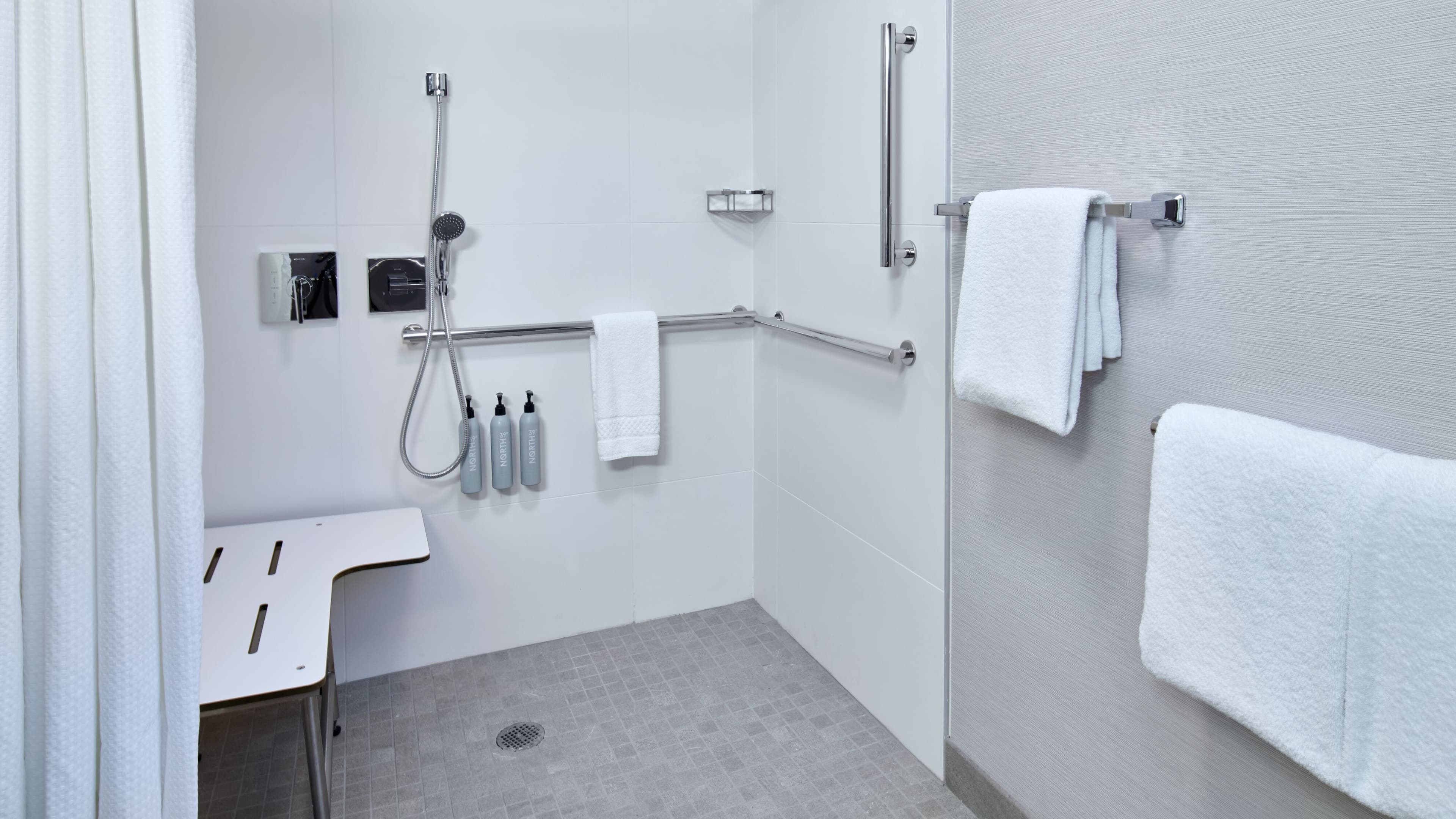 1 King and sleeper sofa - Image 12