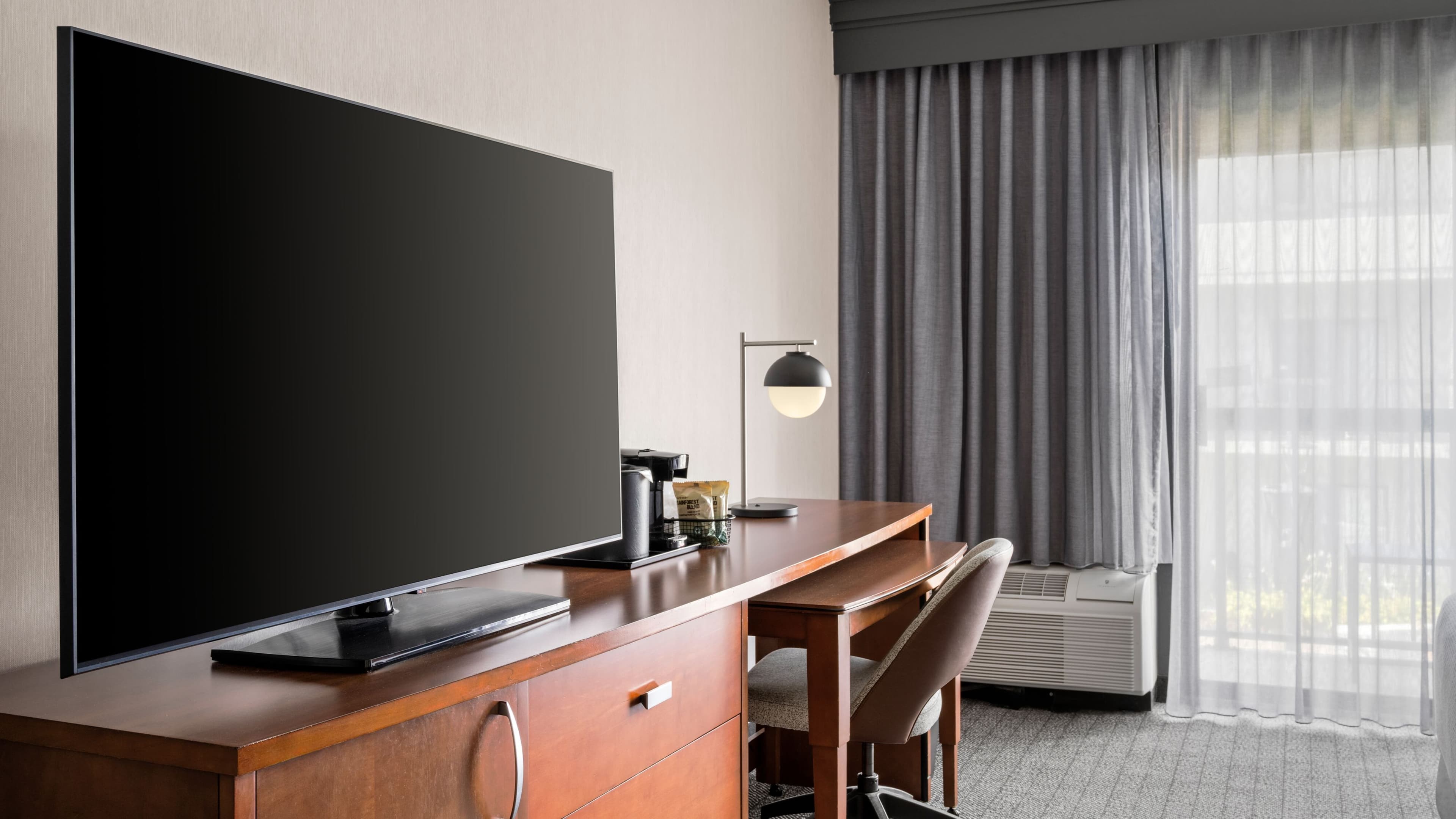 1 King and sleeper sofa - Image 6