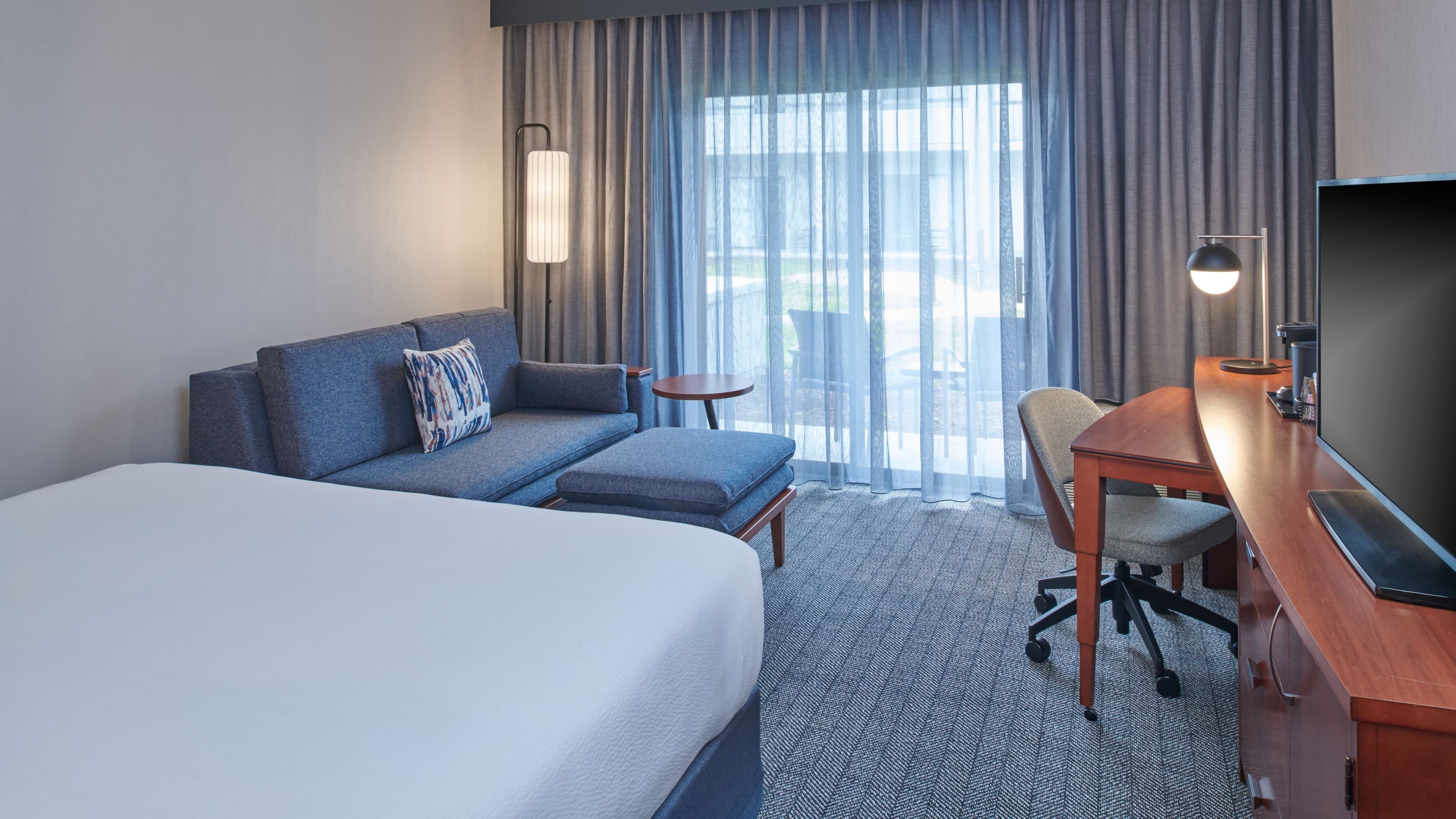 1 King and sleeper sofa - Image 1