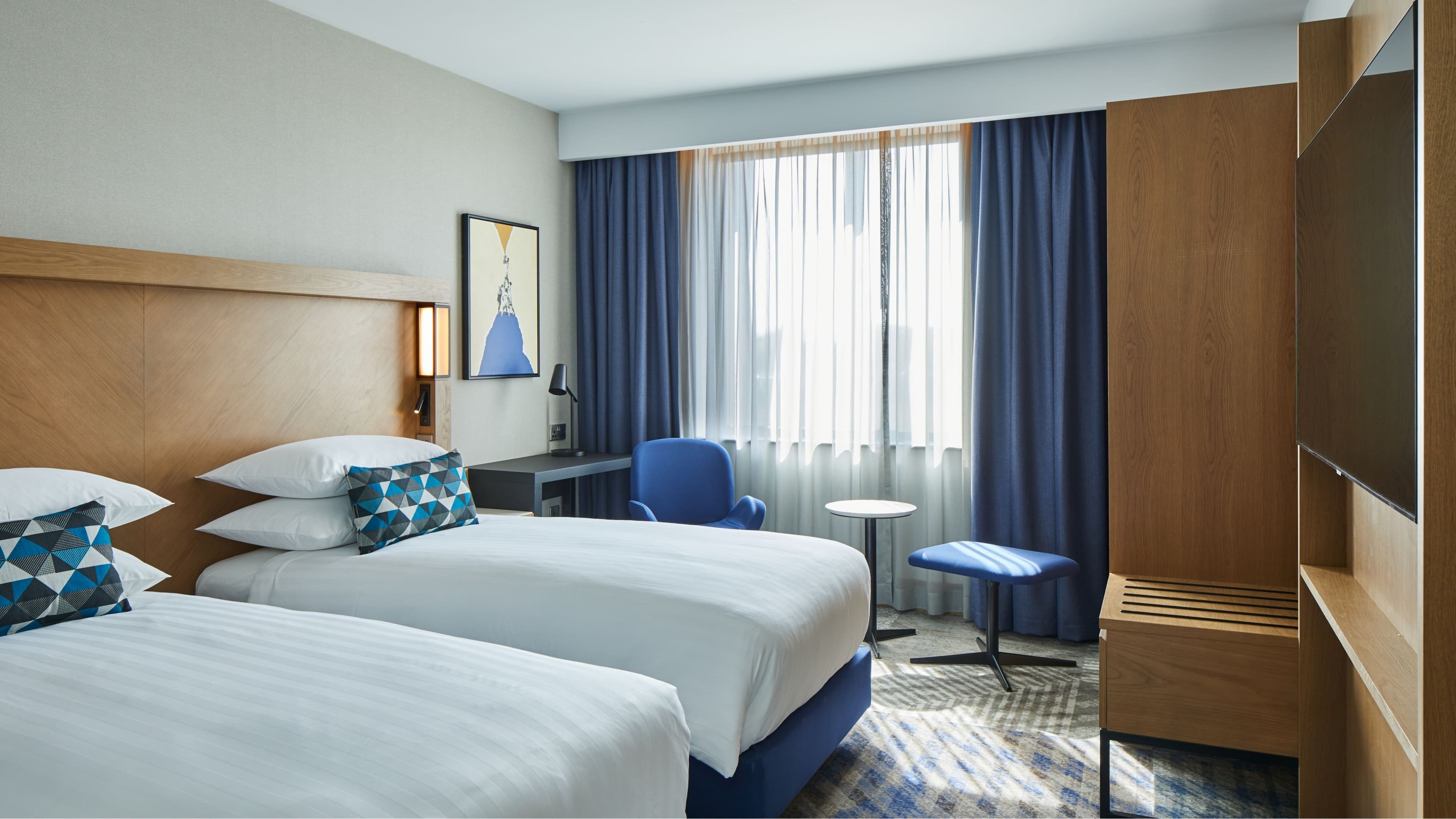 Deluxe Room - Image 1