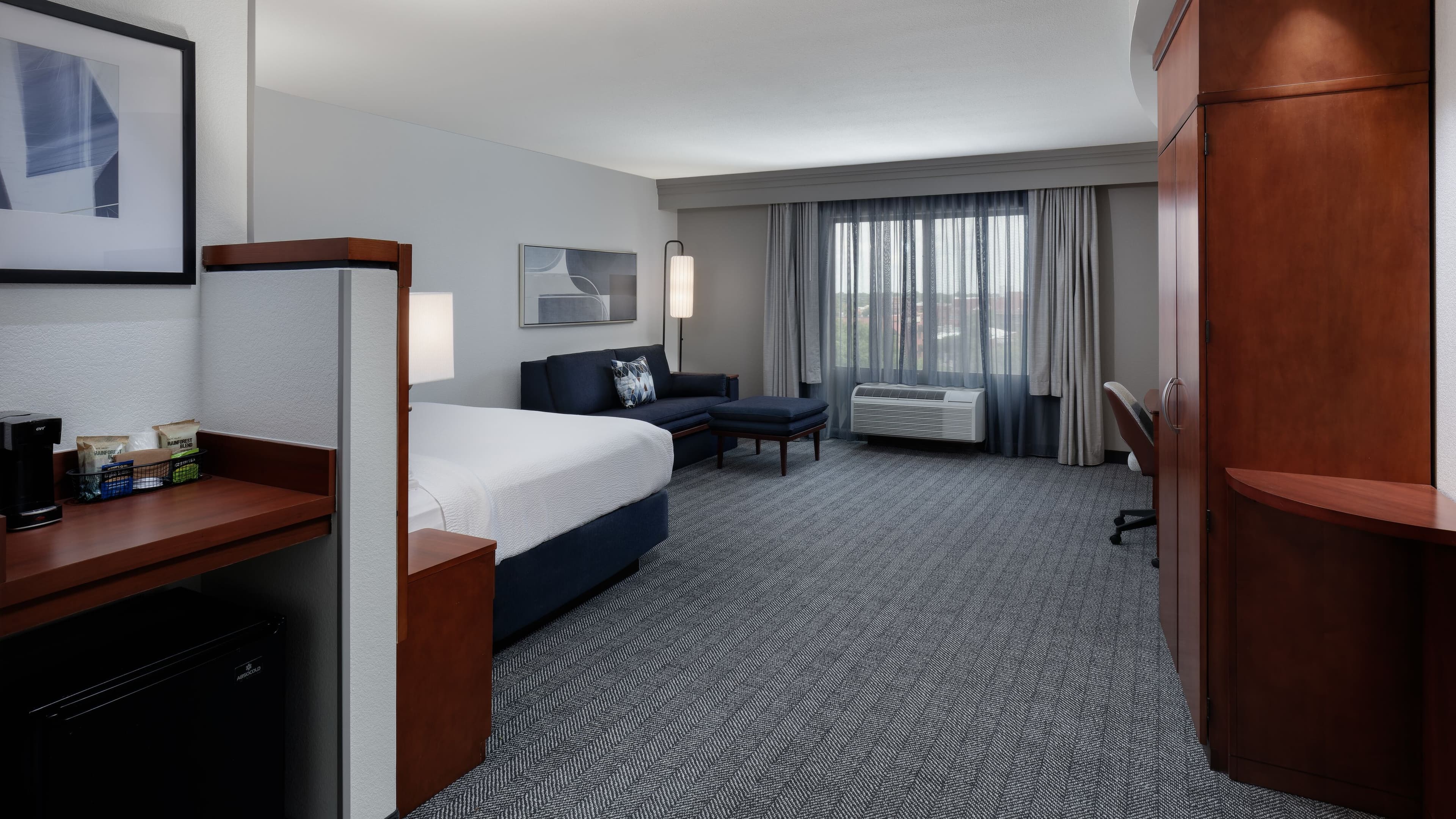 King Guestroom - Image 2