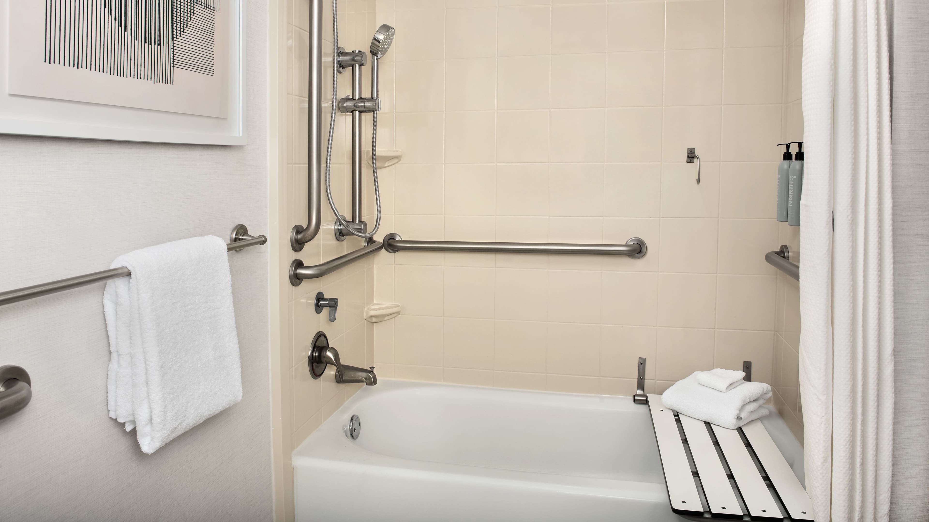 King Guest Room - Image 5