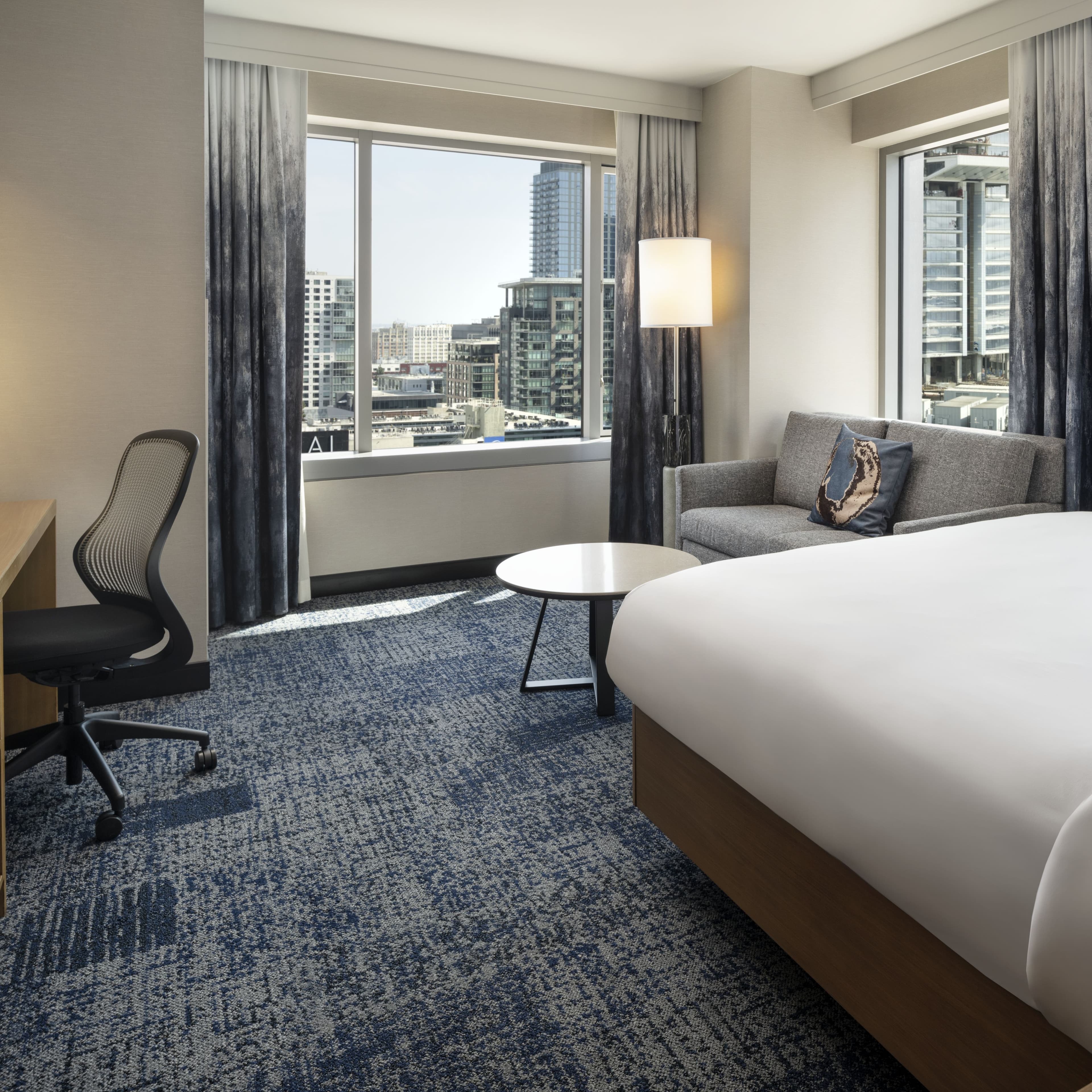 Courtyard Los Angeles L.A. LIVE