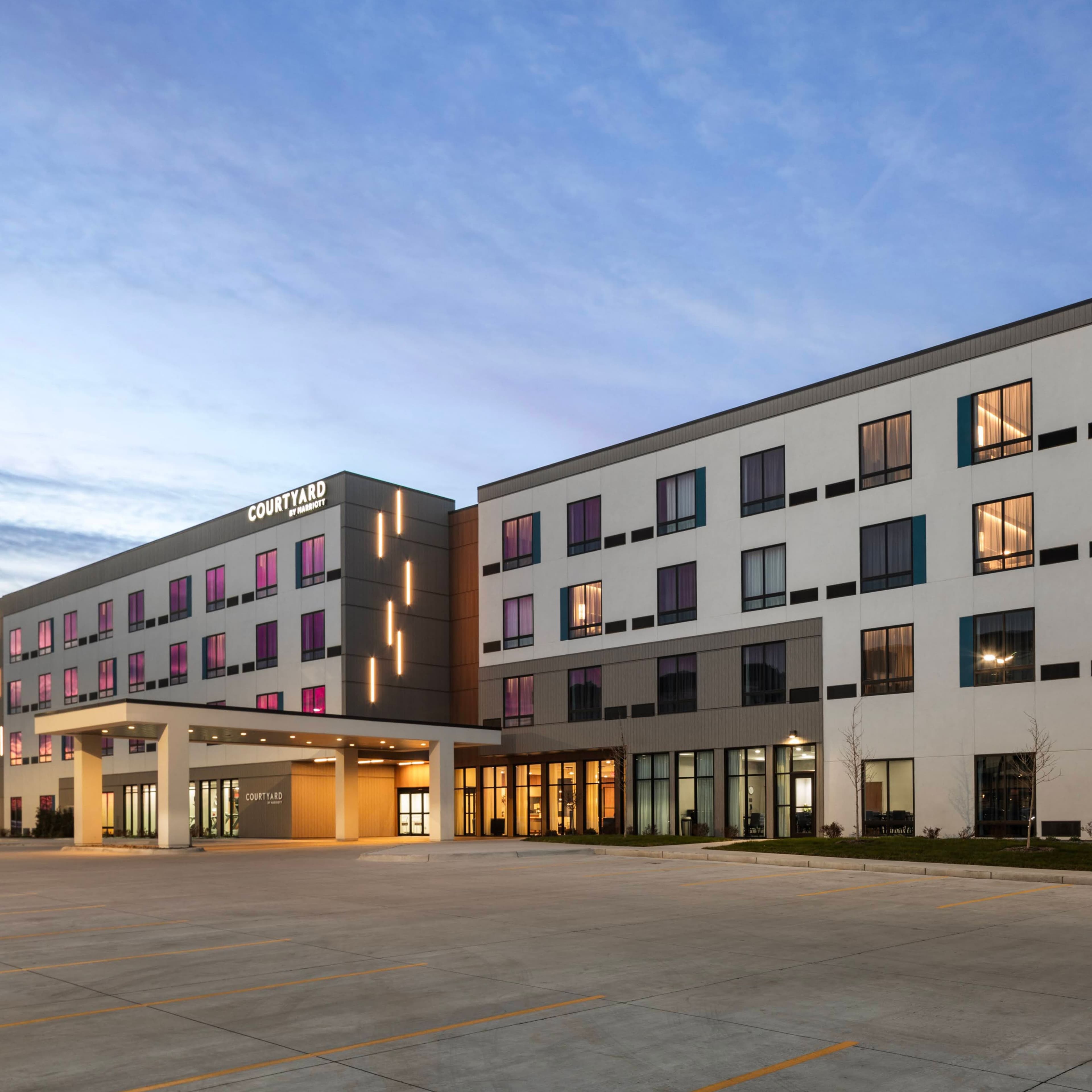 Courtyard Bettendorf