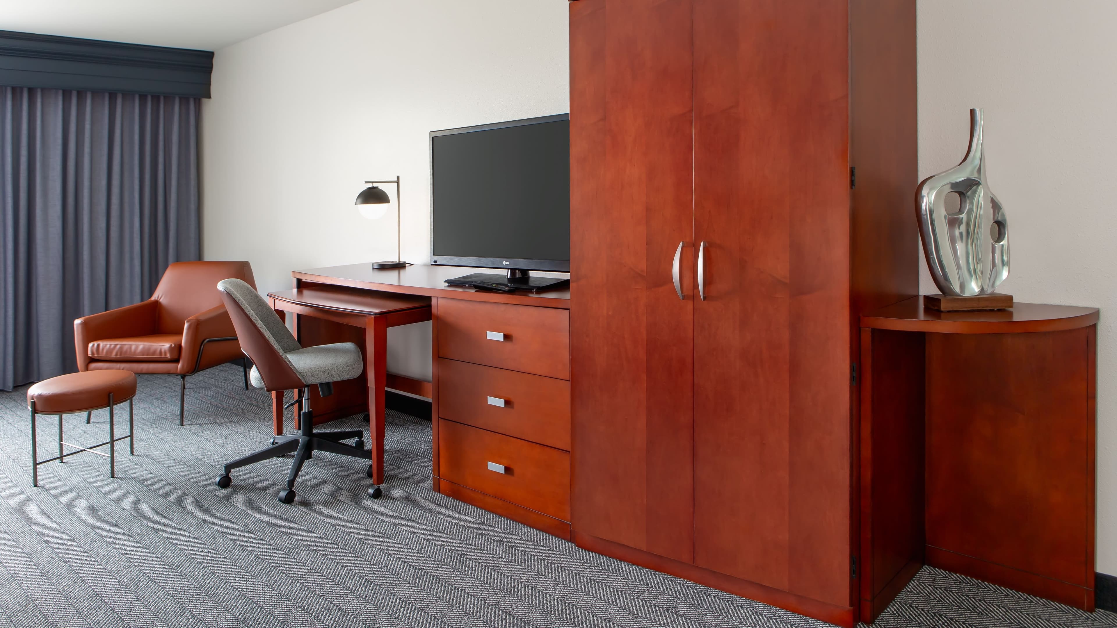 Newly Renovated - Image 4