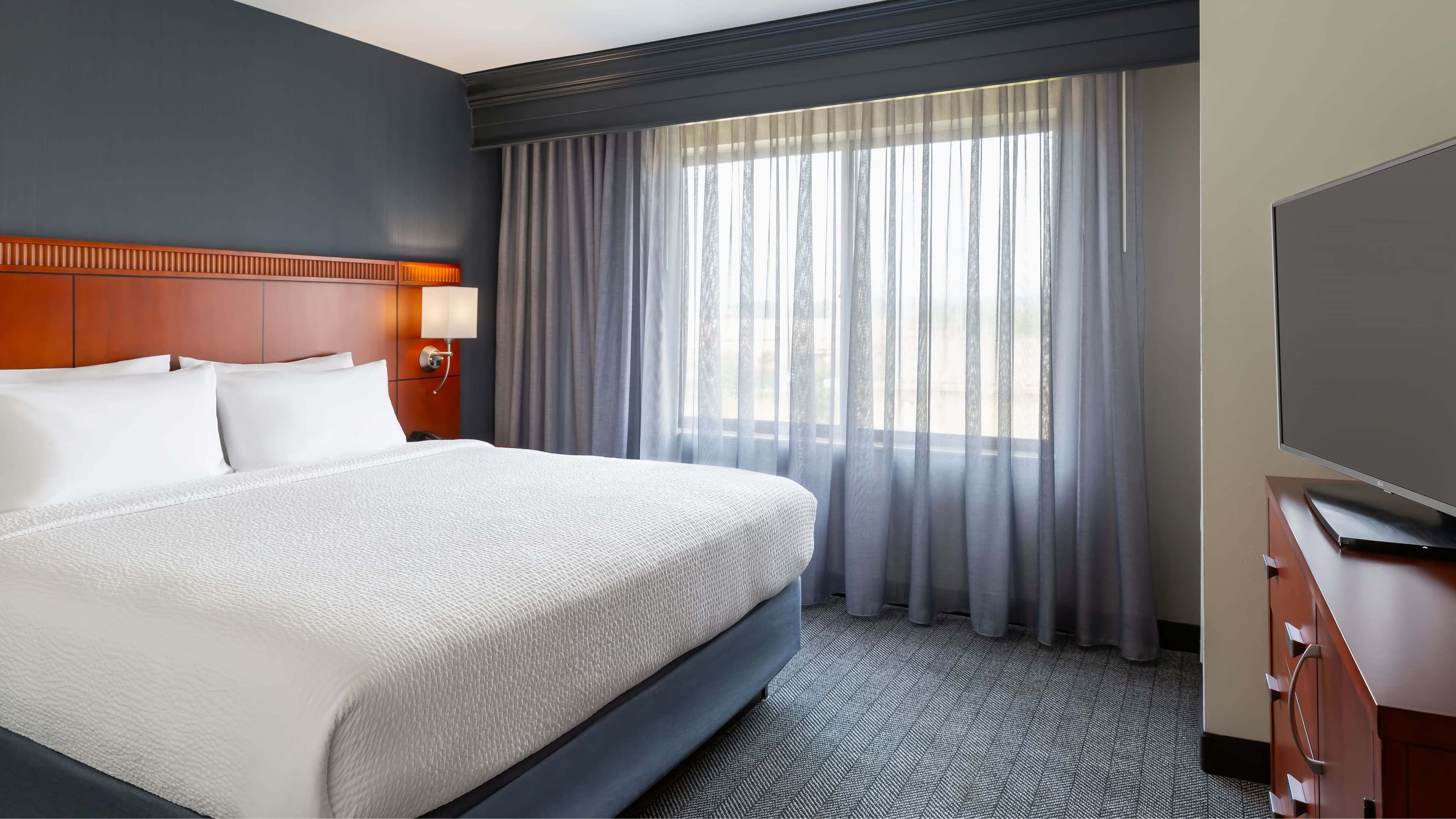 Newly Renovated - Image 12