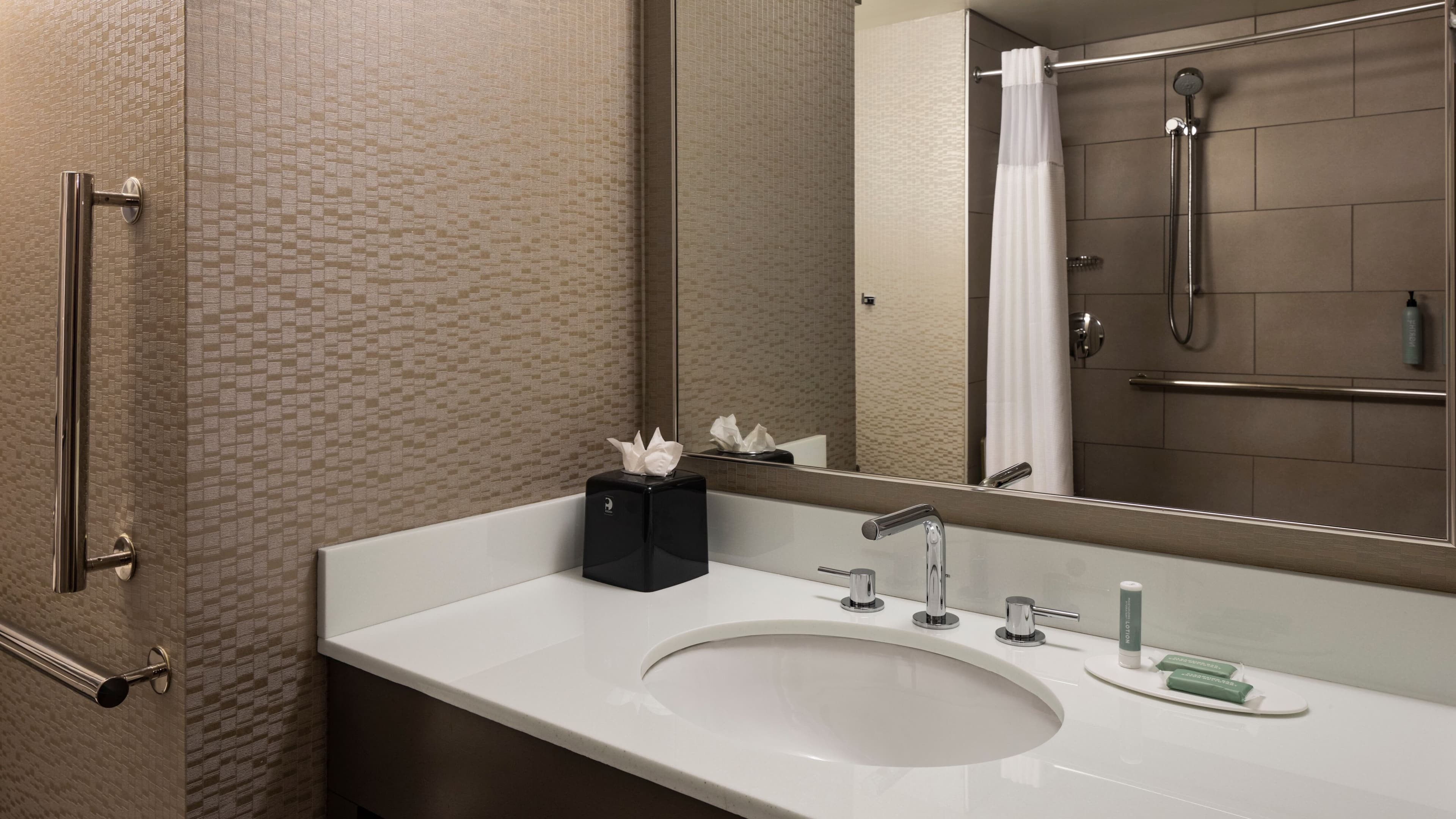 Guest room - Image 11