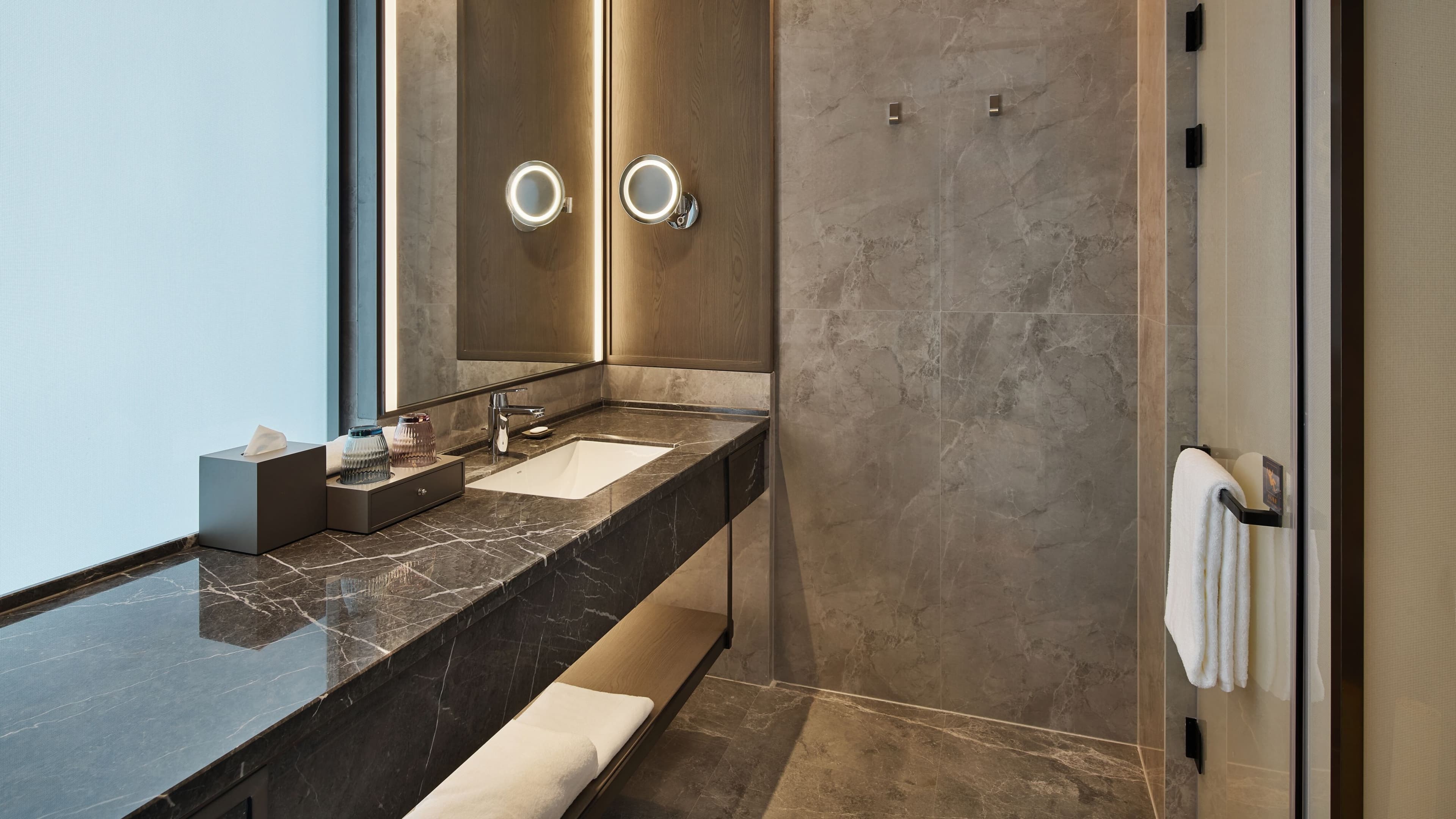 Standard Room - Image 4