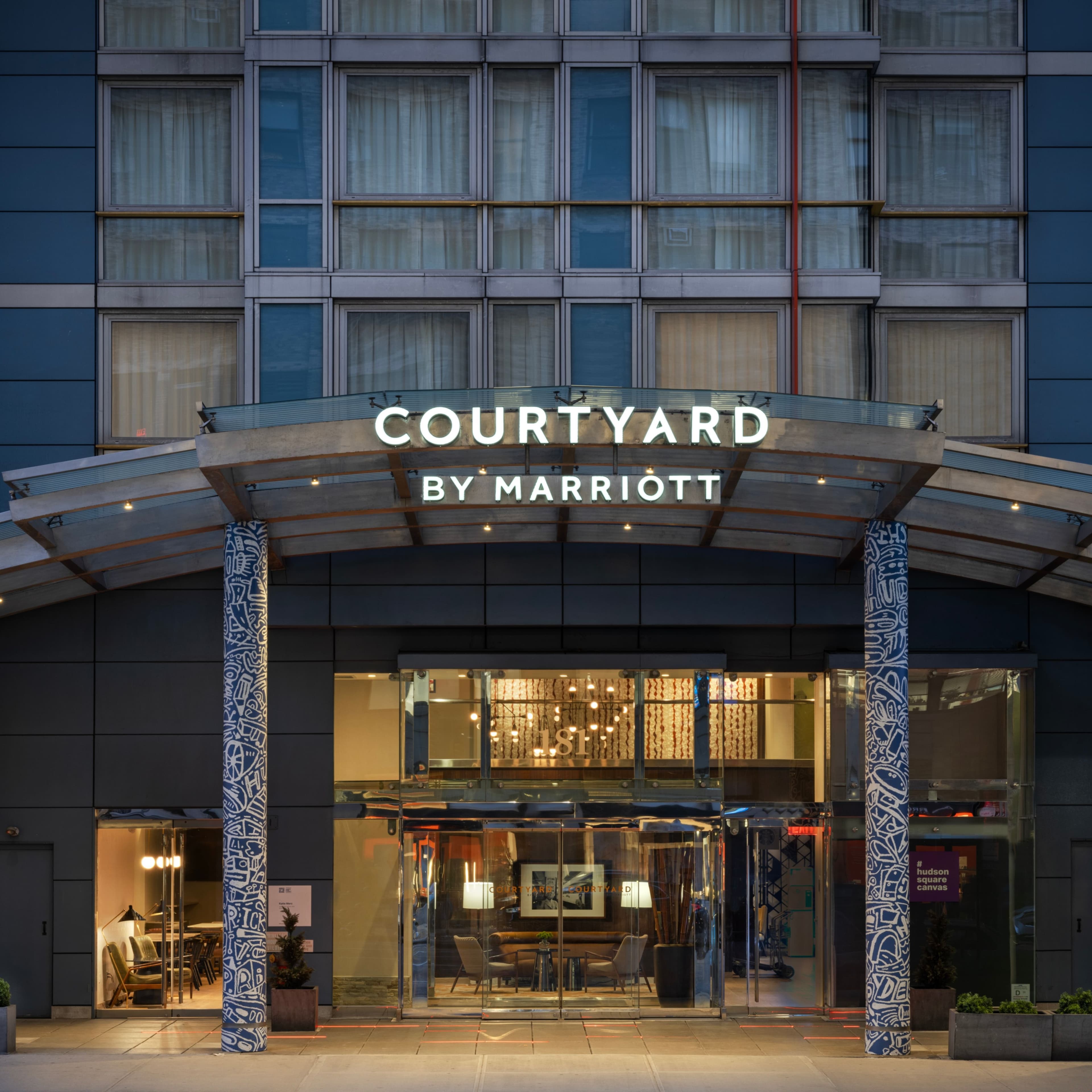 Courtyard New York Manhattan/SoHo