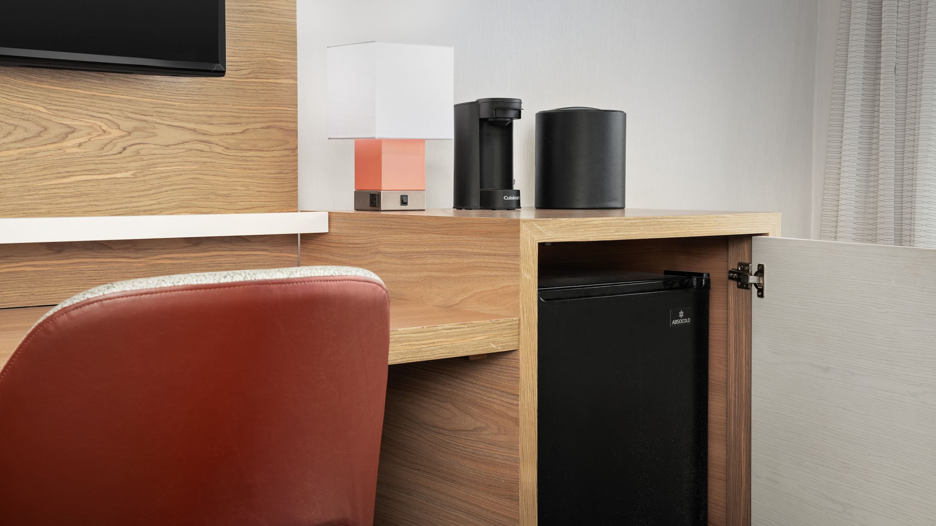 Deluxe Guest room - Image 4