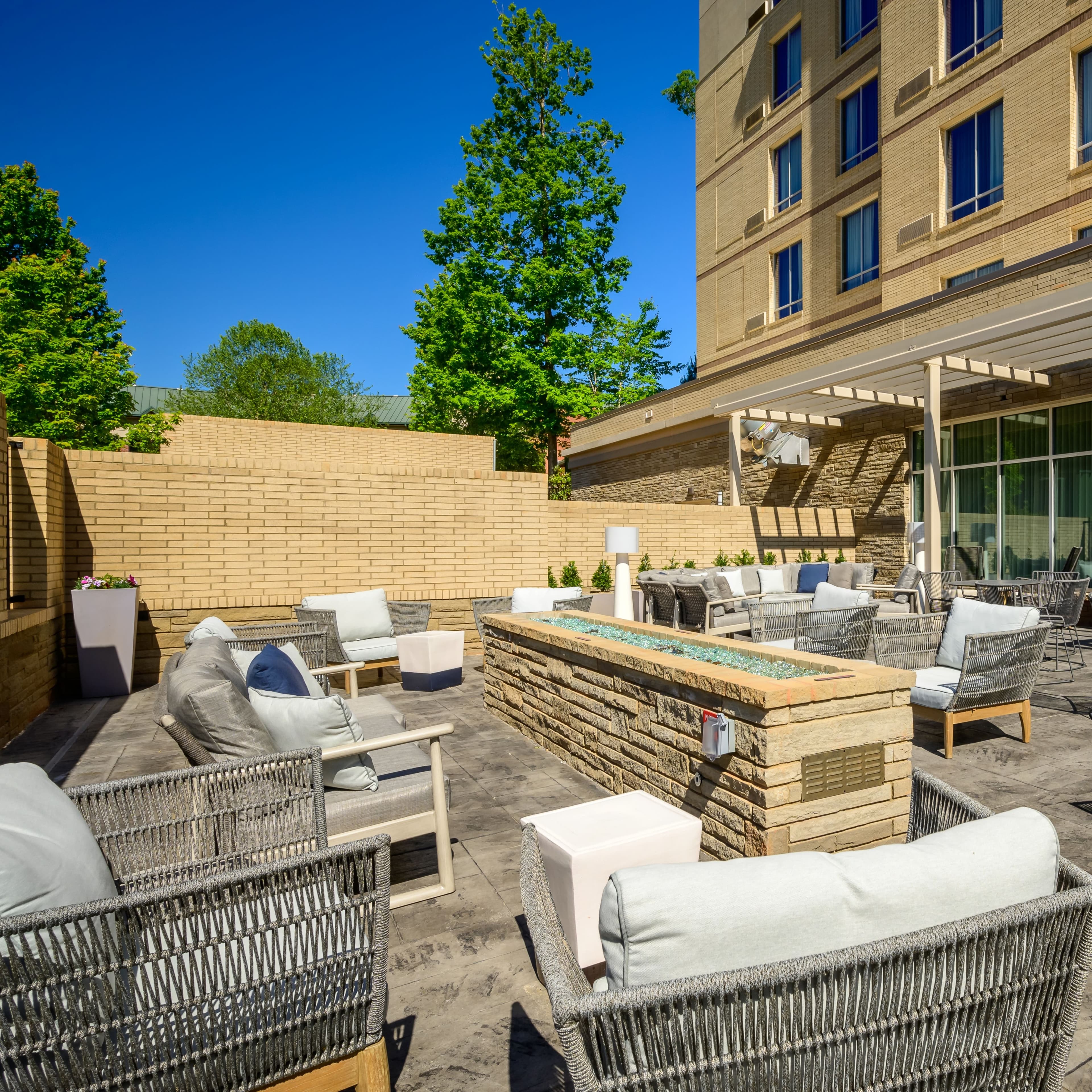 Courtyard Raleigh Cary Crossroads