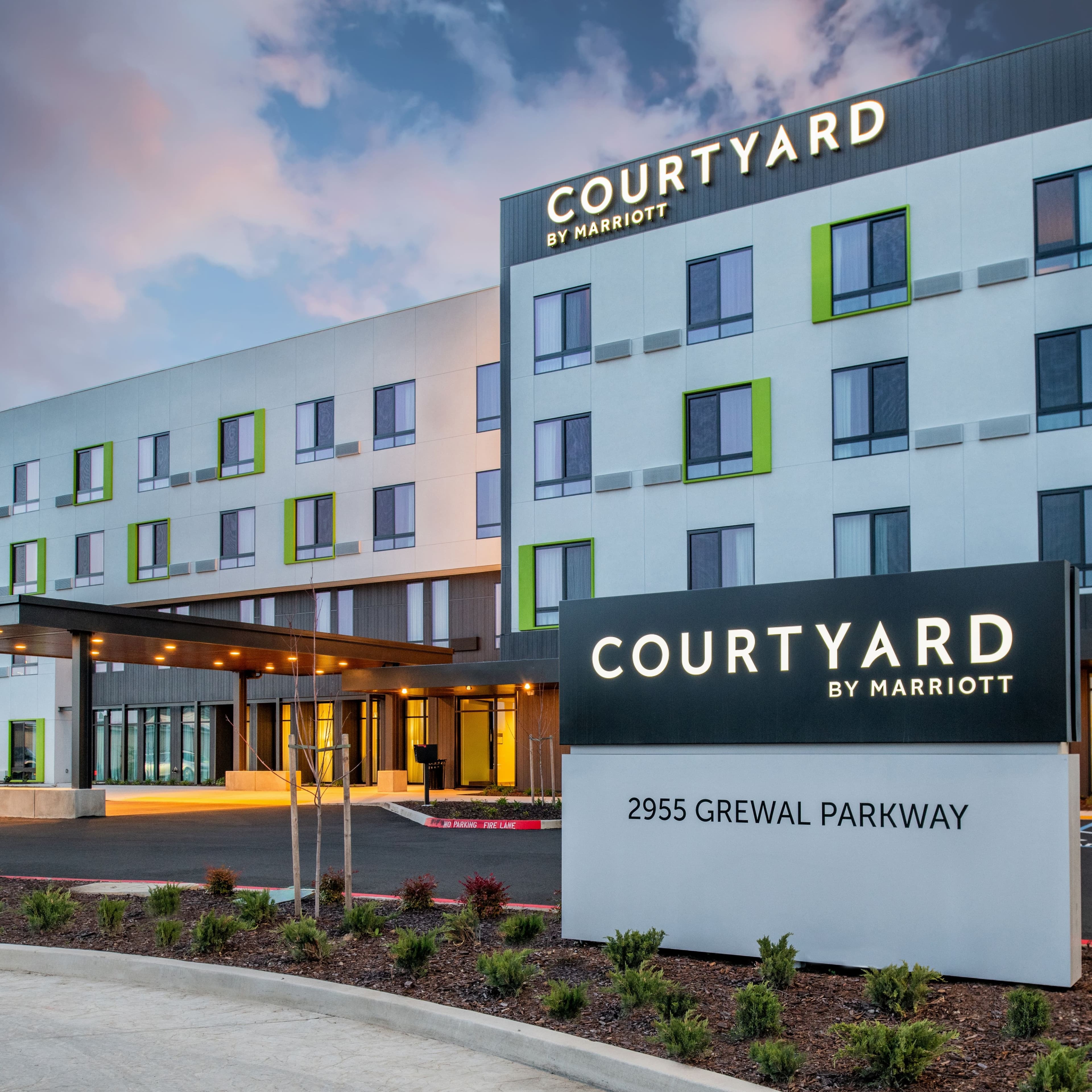 Courtyard Modesto North
