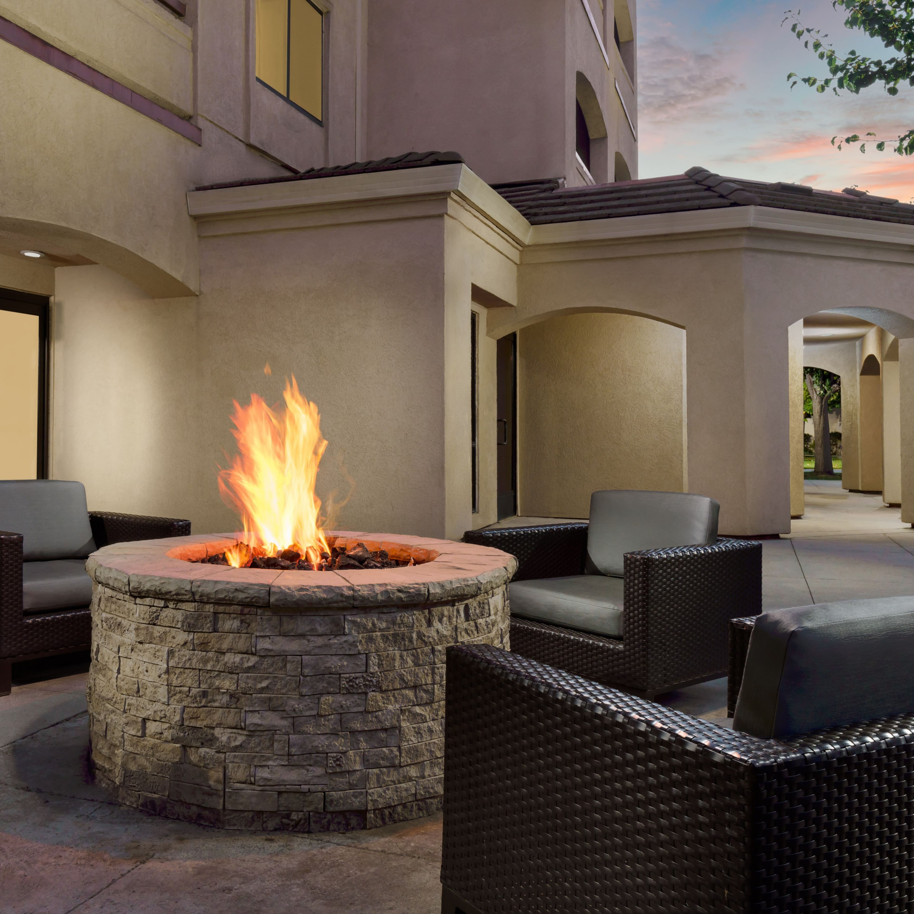 Courtyard Salinas Monterey