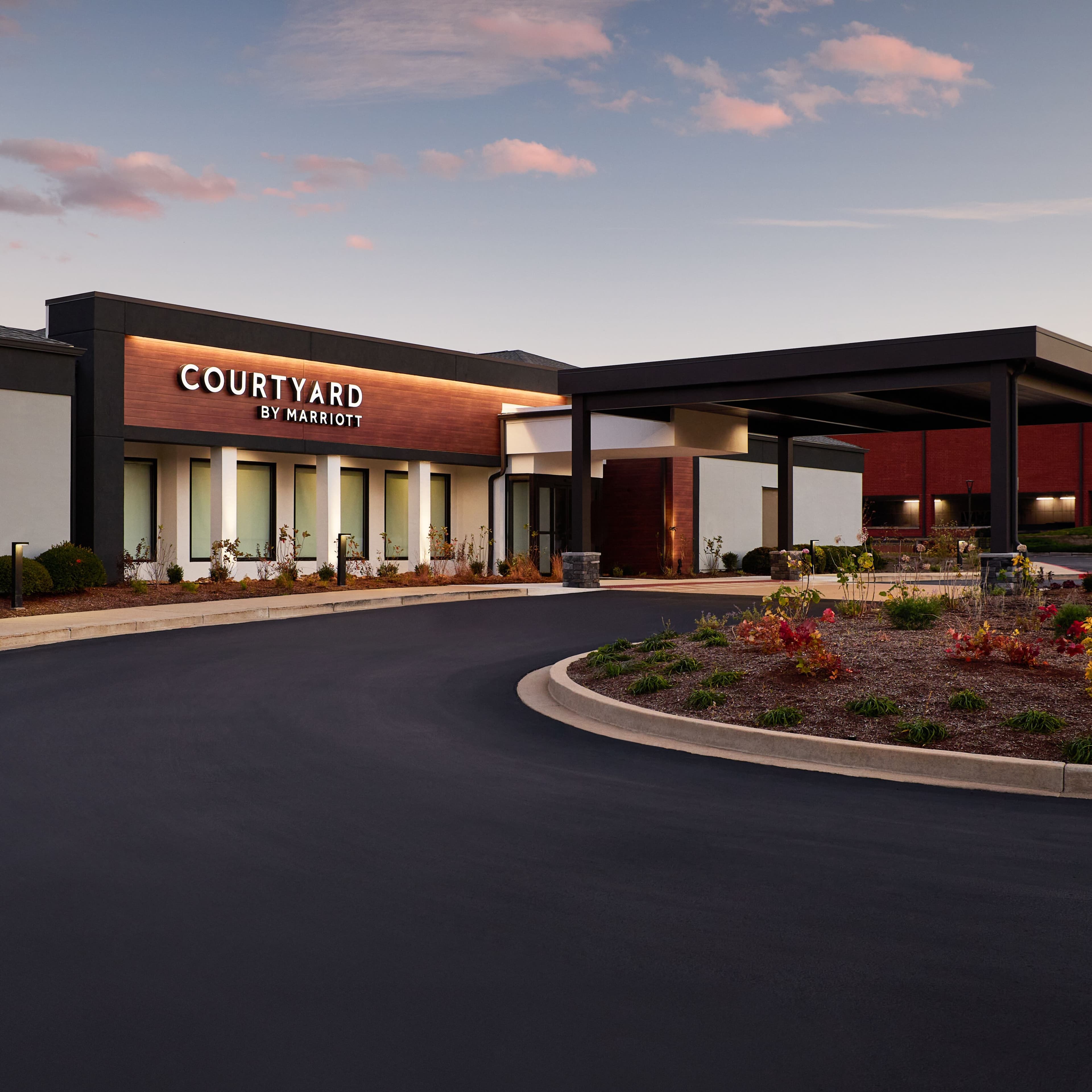 Courtyard St. Louis Creve Coeur