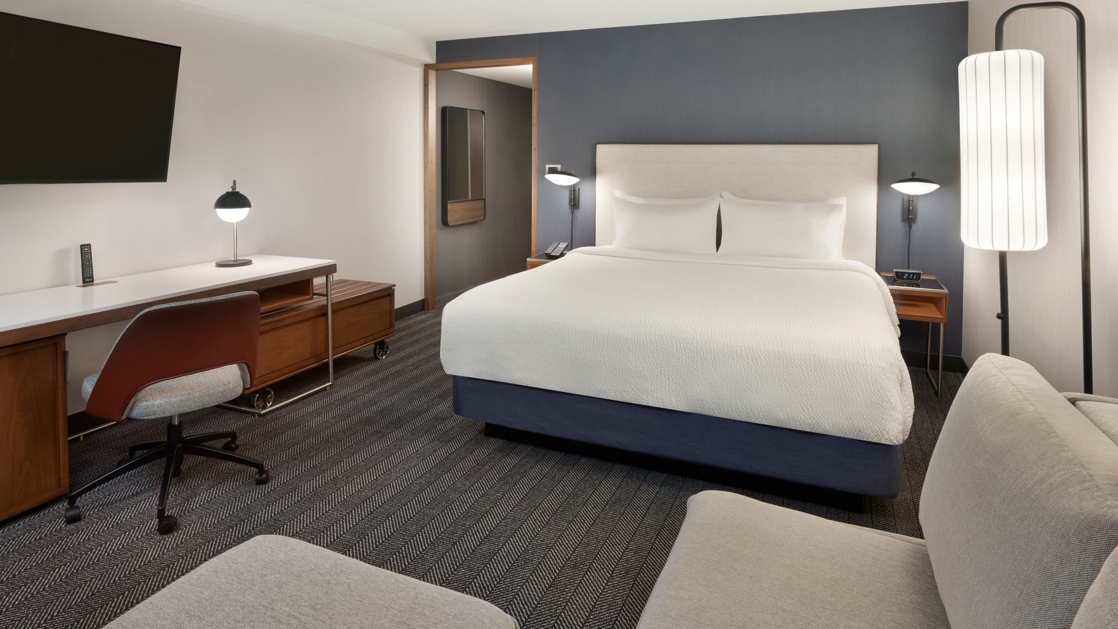 King Guest Room - Image 2