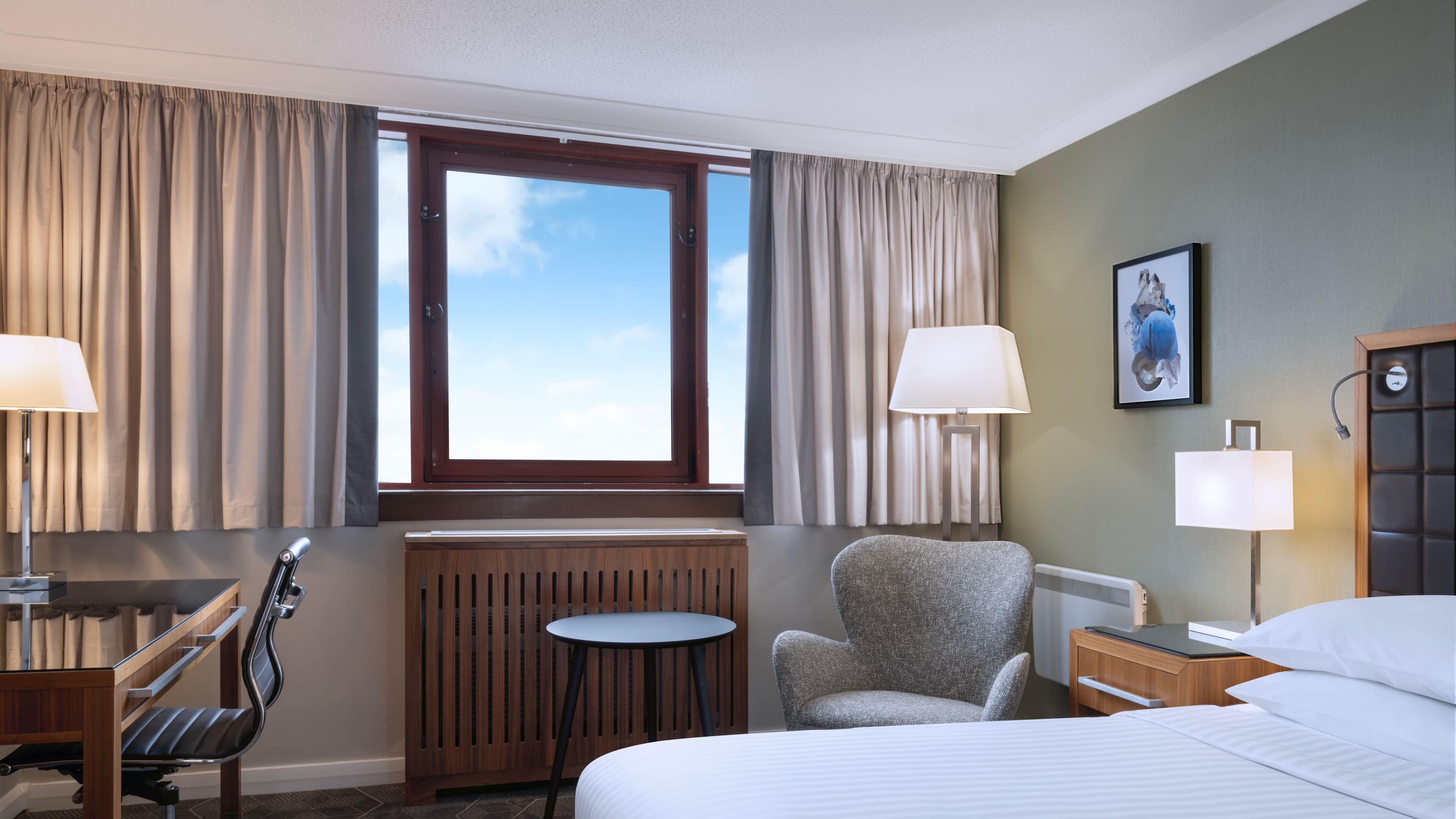 Deluxe Room - Image 1