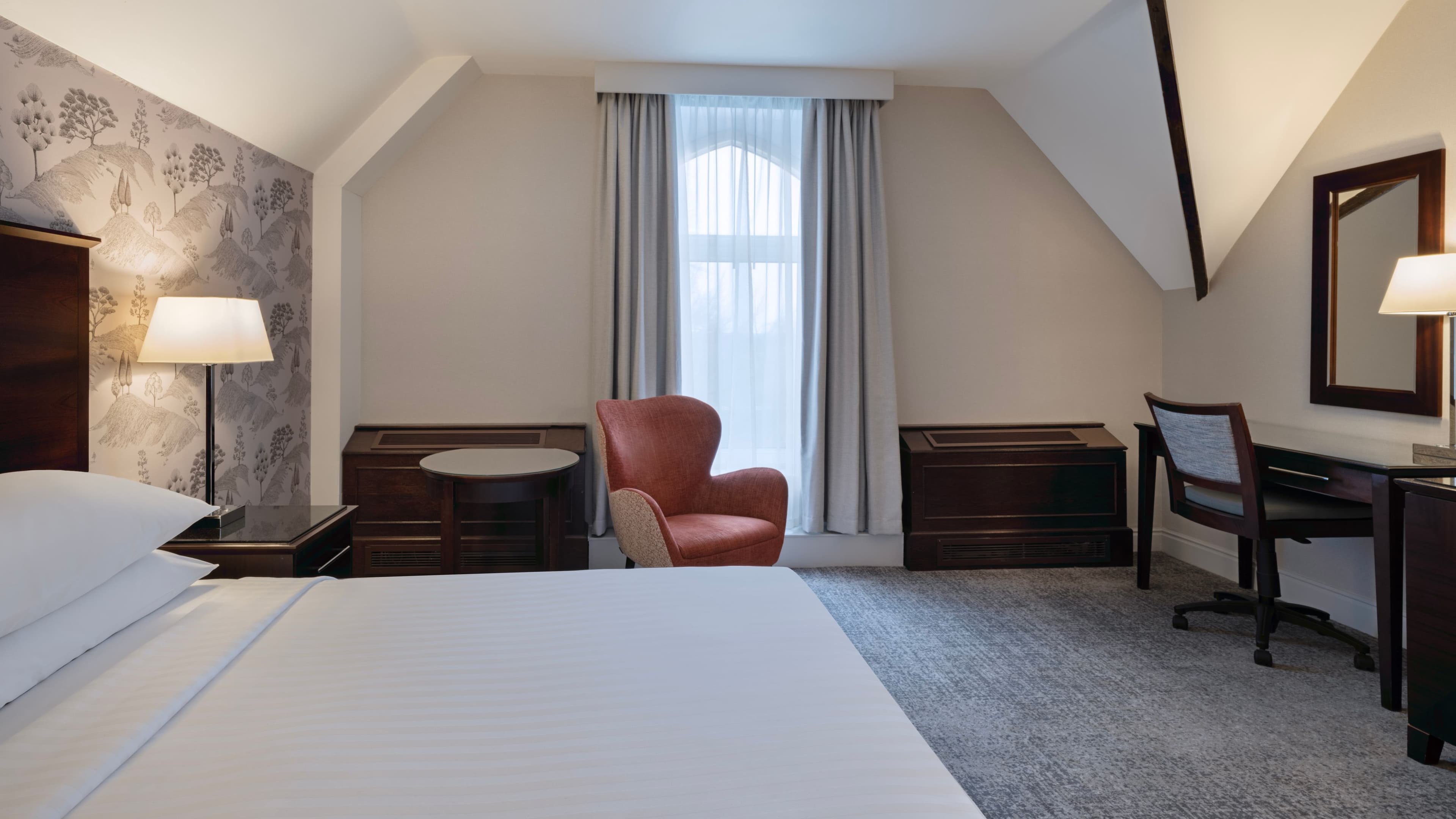 Deluxe Guest room - Image 2