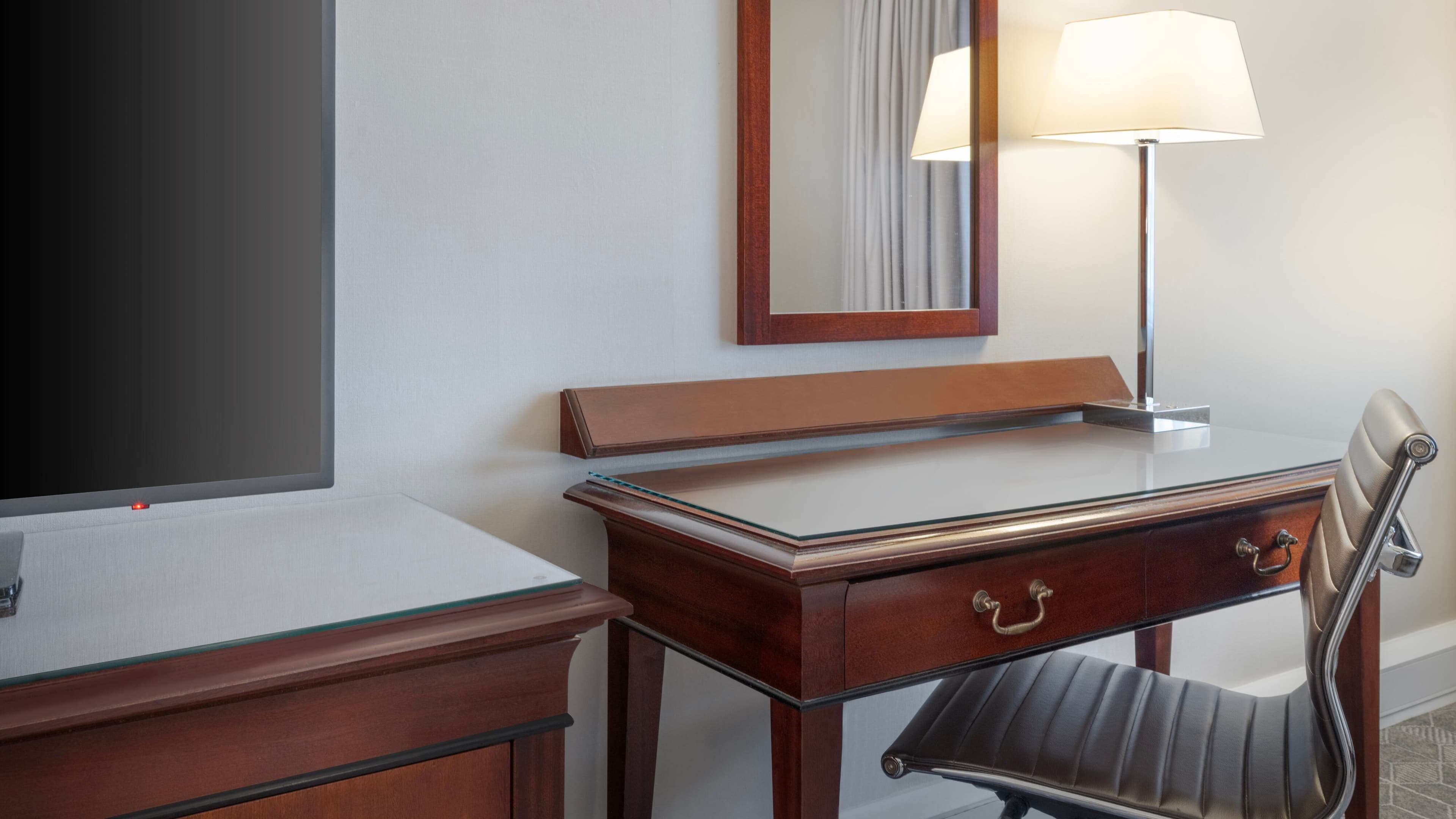 Deluxe Guest room - Image 3