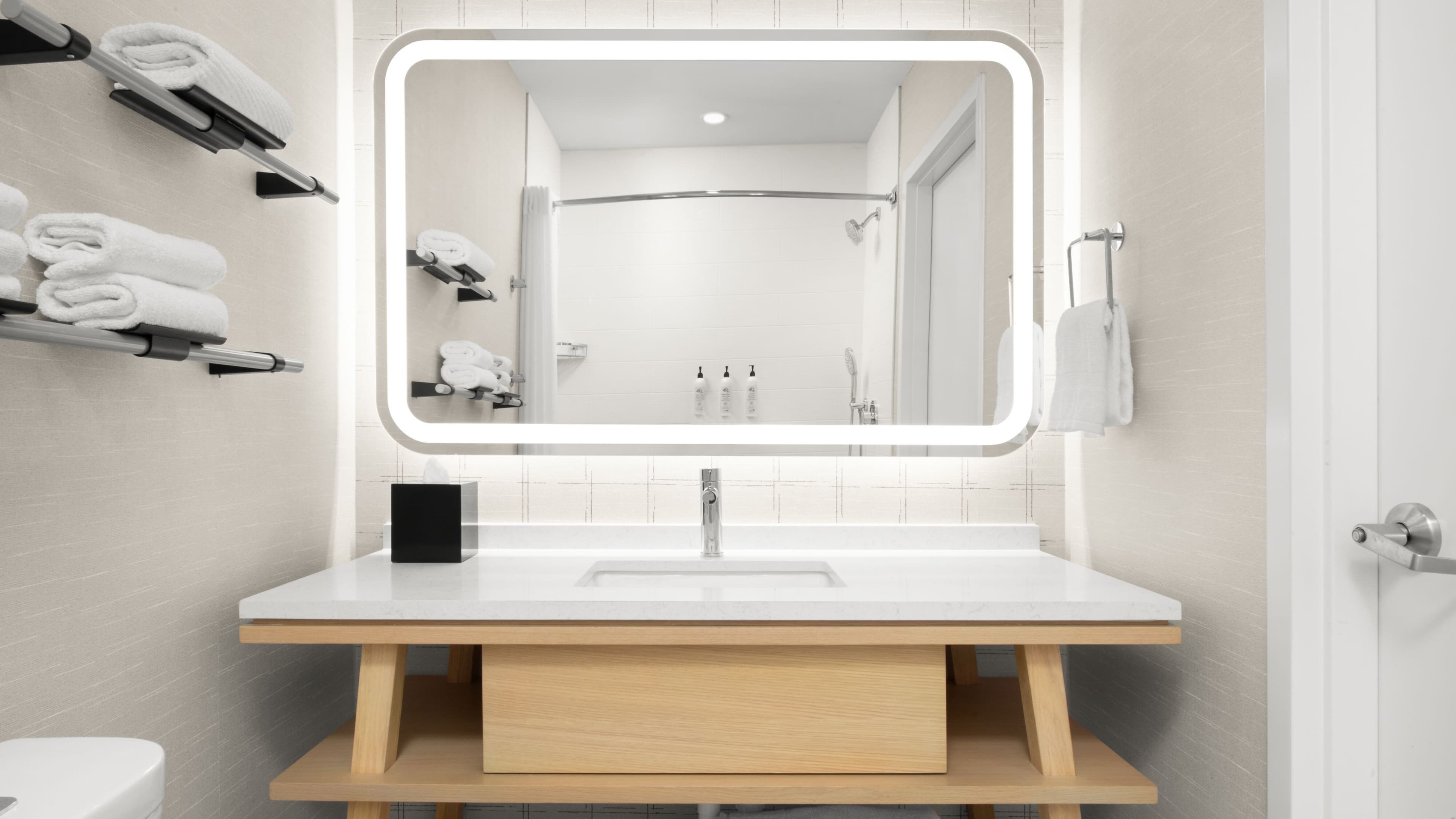 Standard King - Image 4