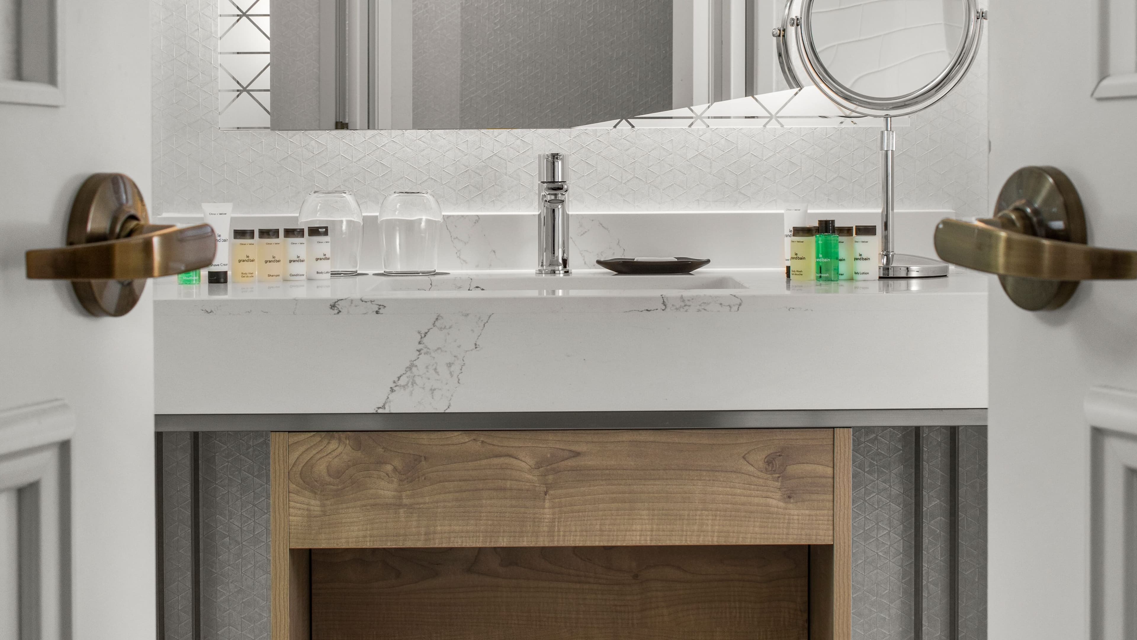 Traditional - Image 4