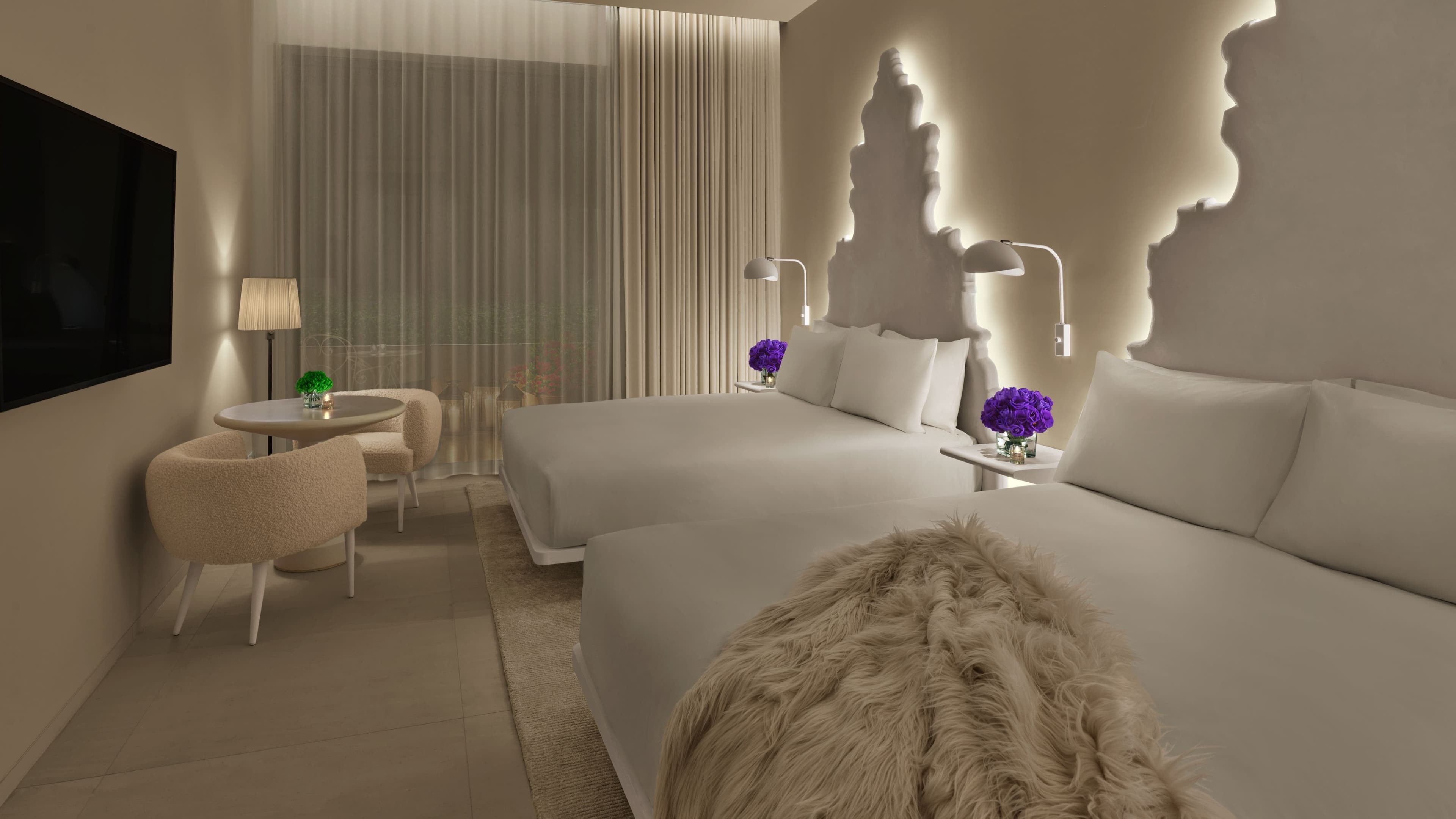 Superior with Balcony - Image 1