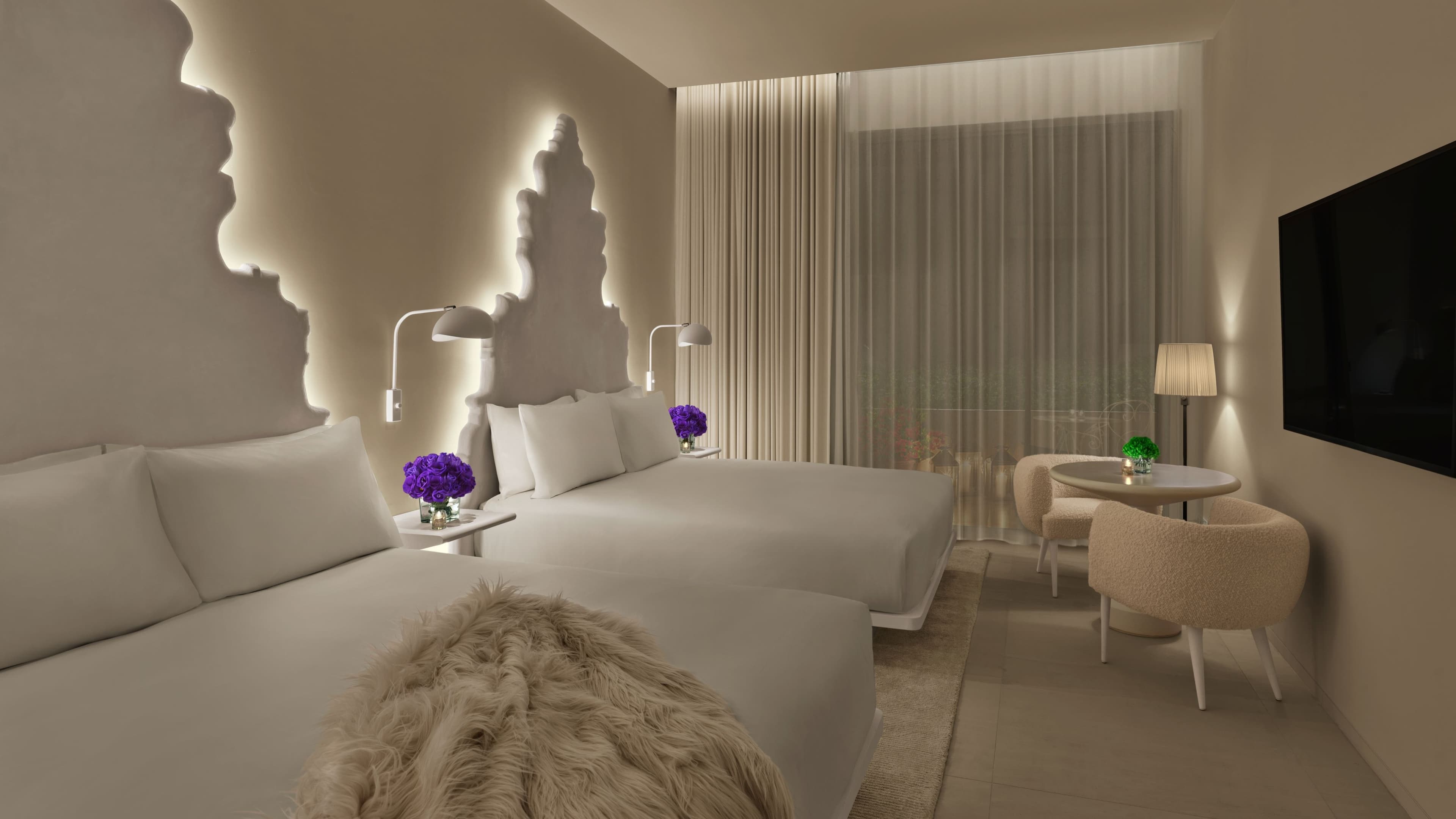 Superior with Balcony - Image 2