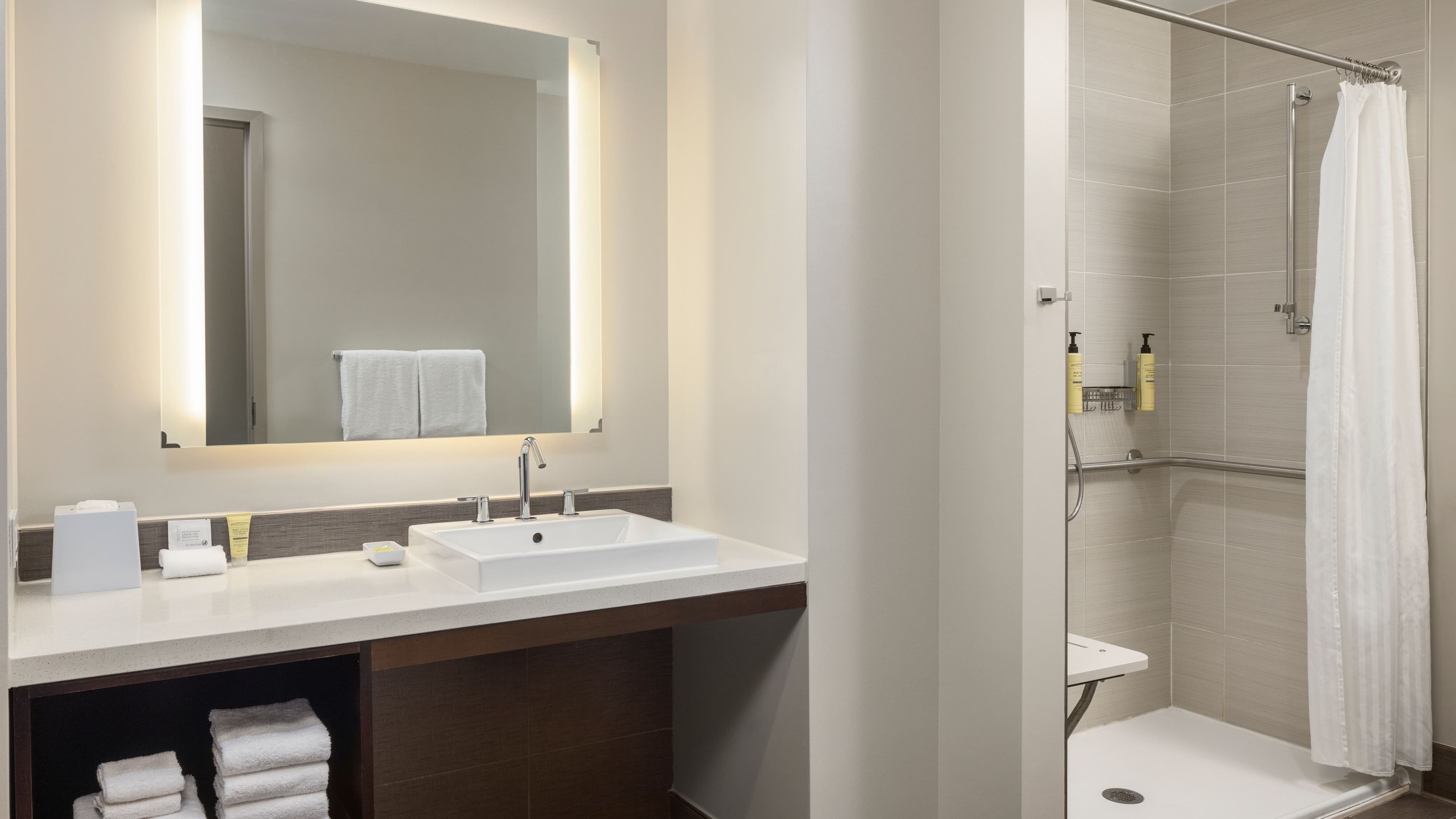 Standard King - Image 3