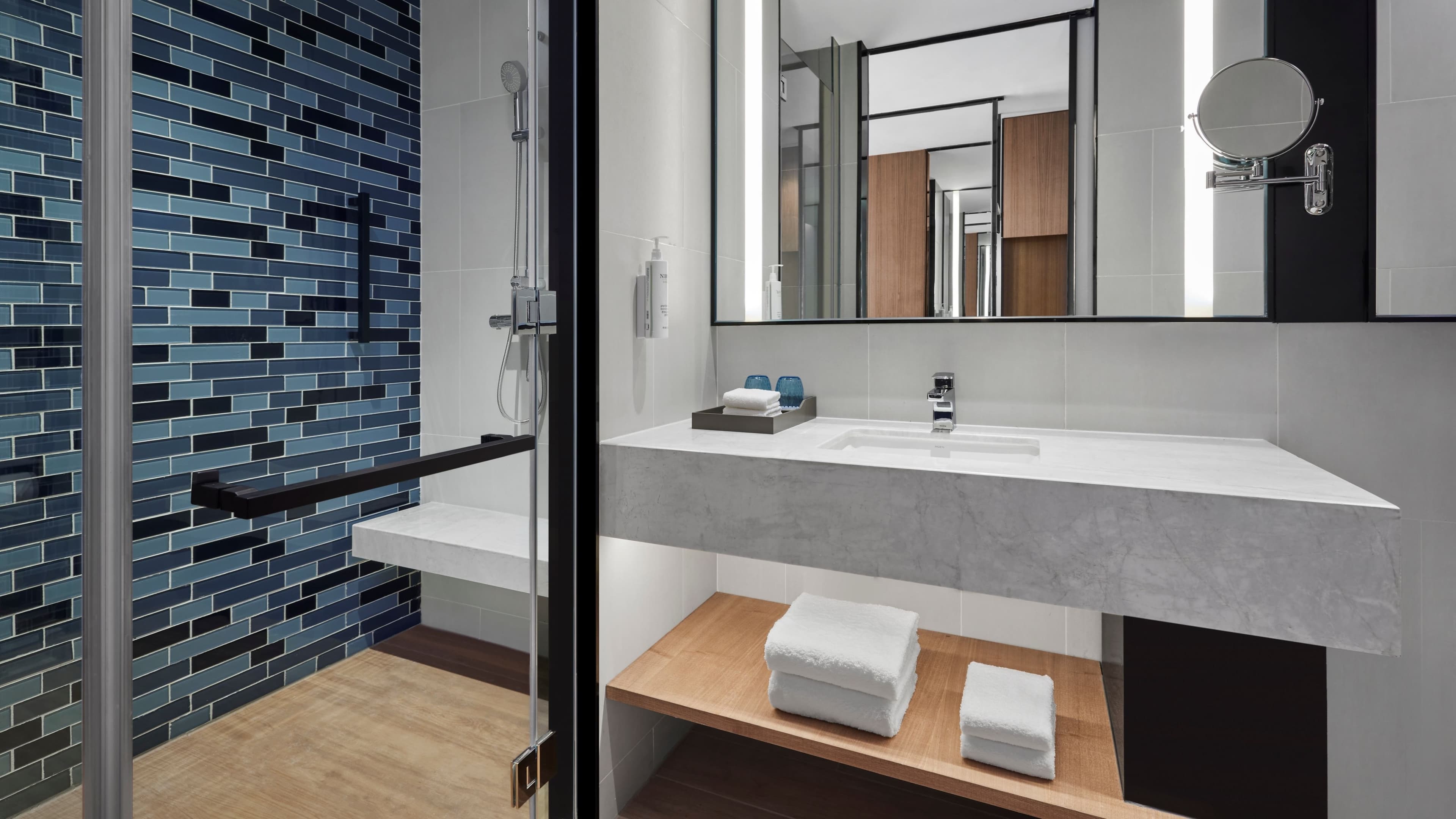 Standard Double - Image 2