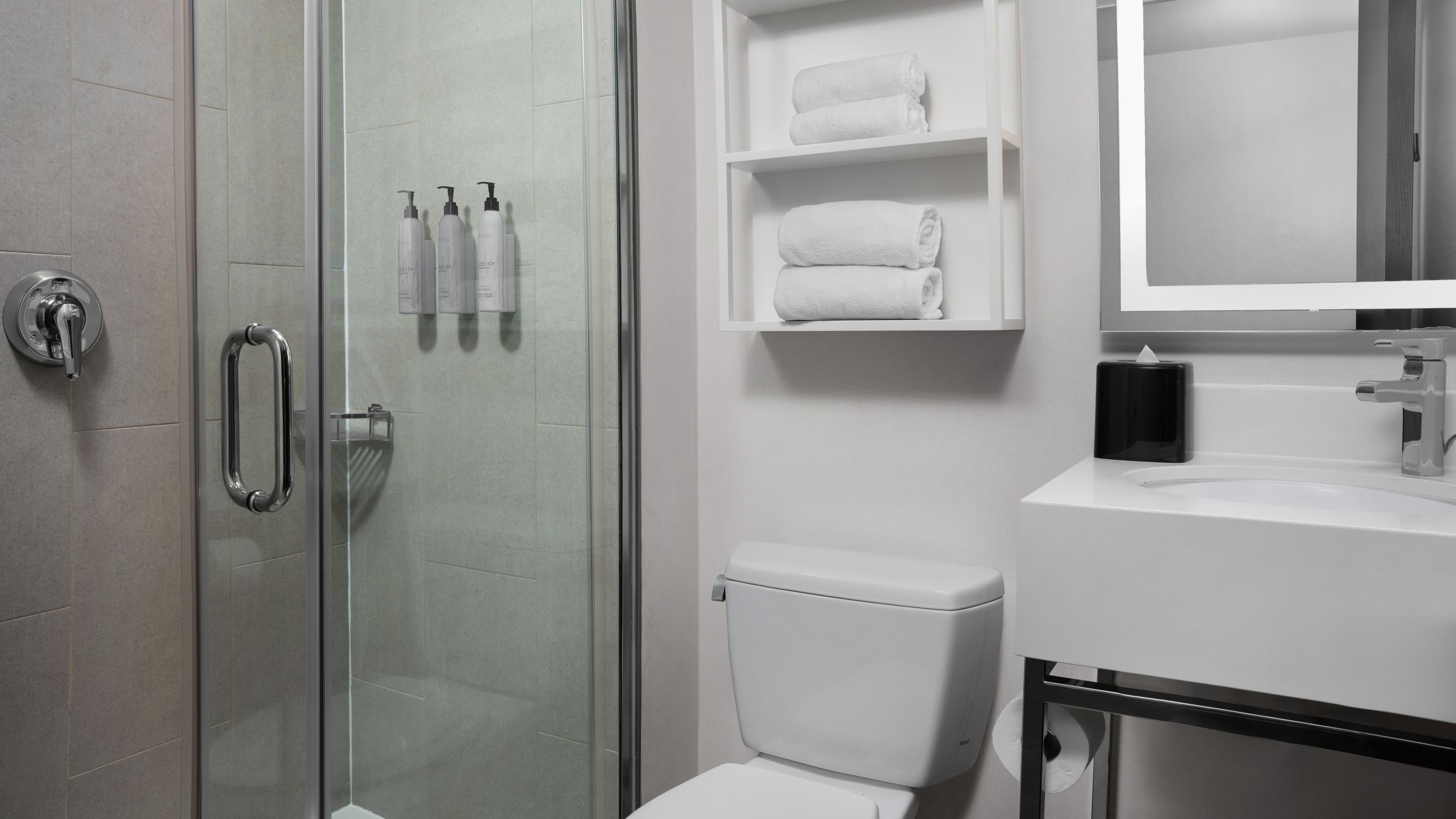 Guest Room King - Image 3