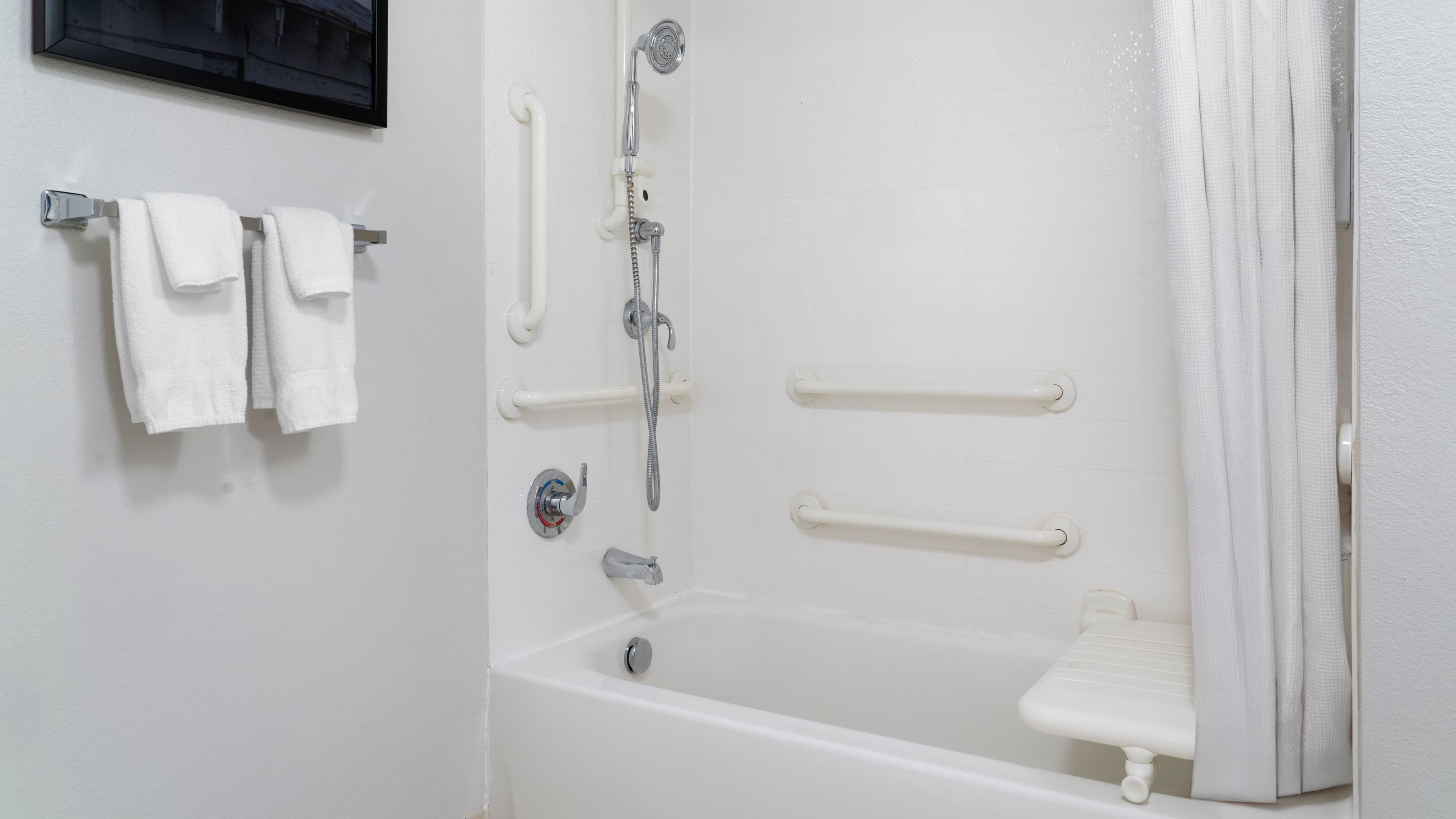 Mobility Accessible - Image 4