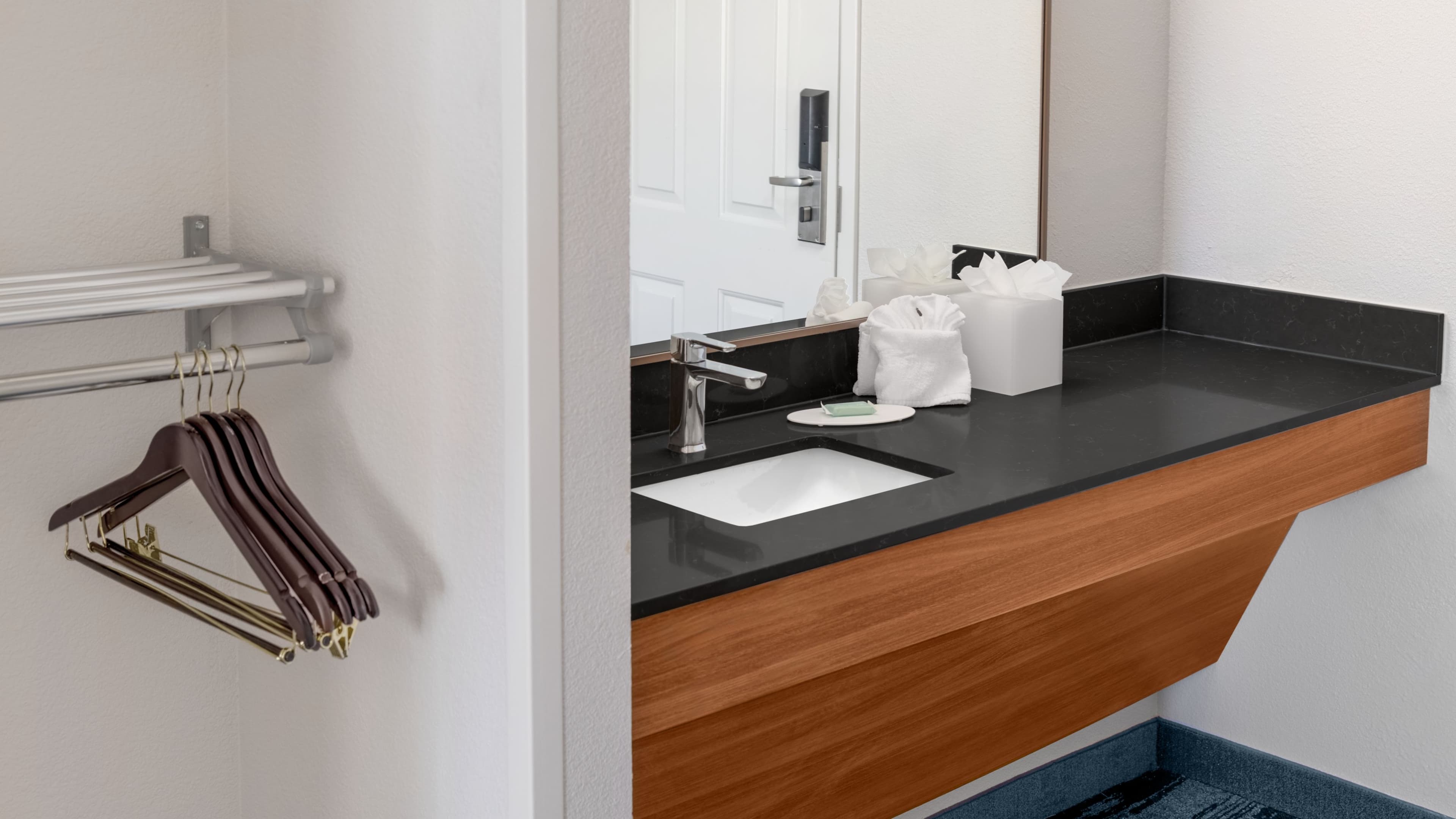 Renovated King - Image 8