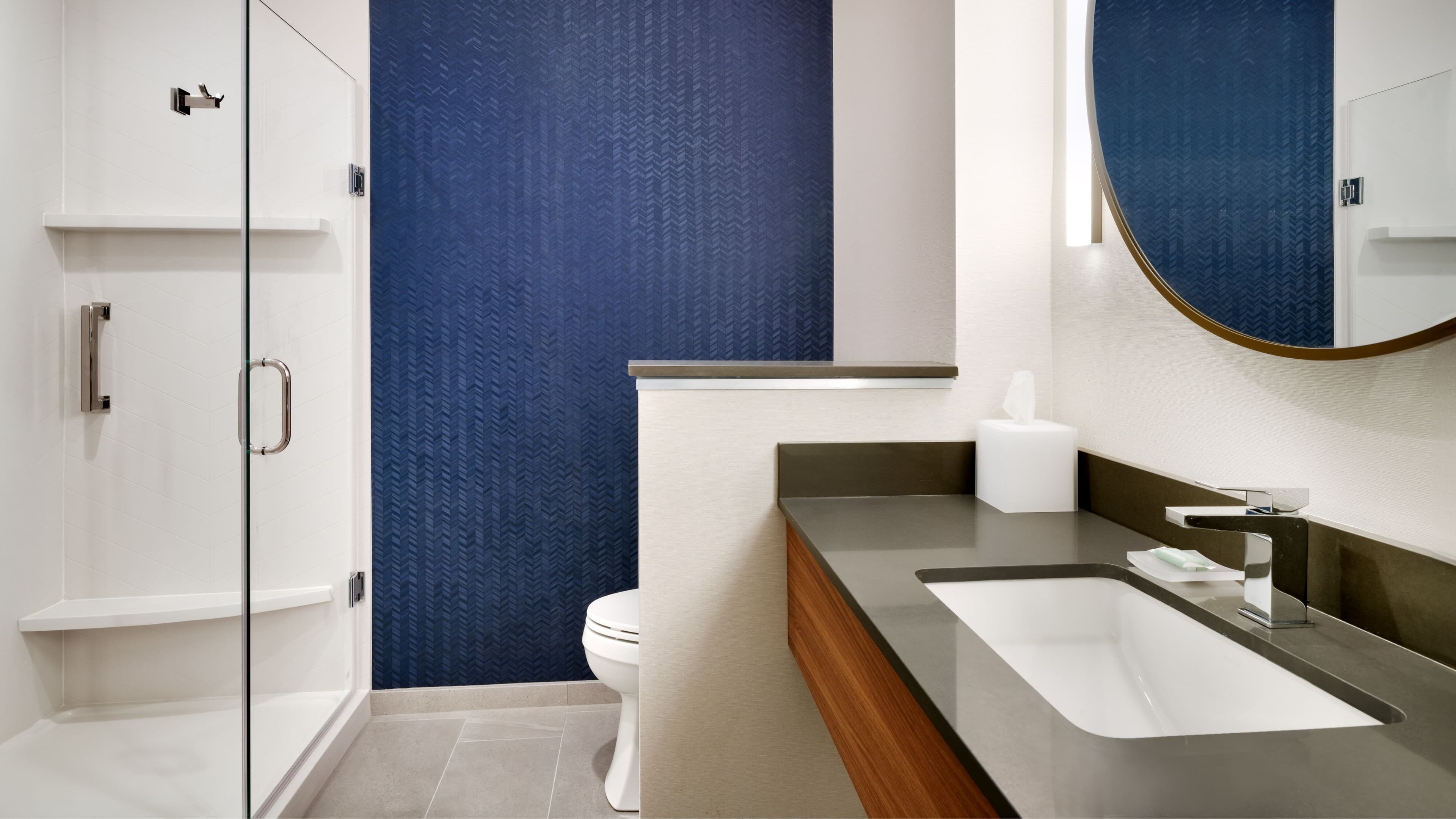 King Bed Guest Room - Image 3