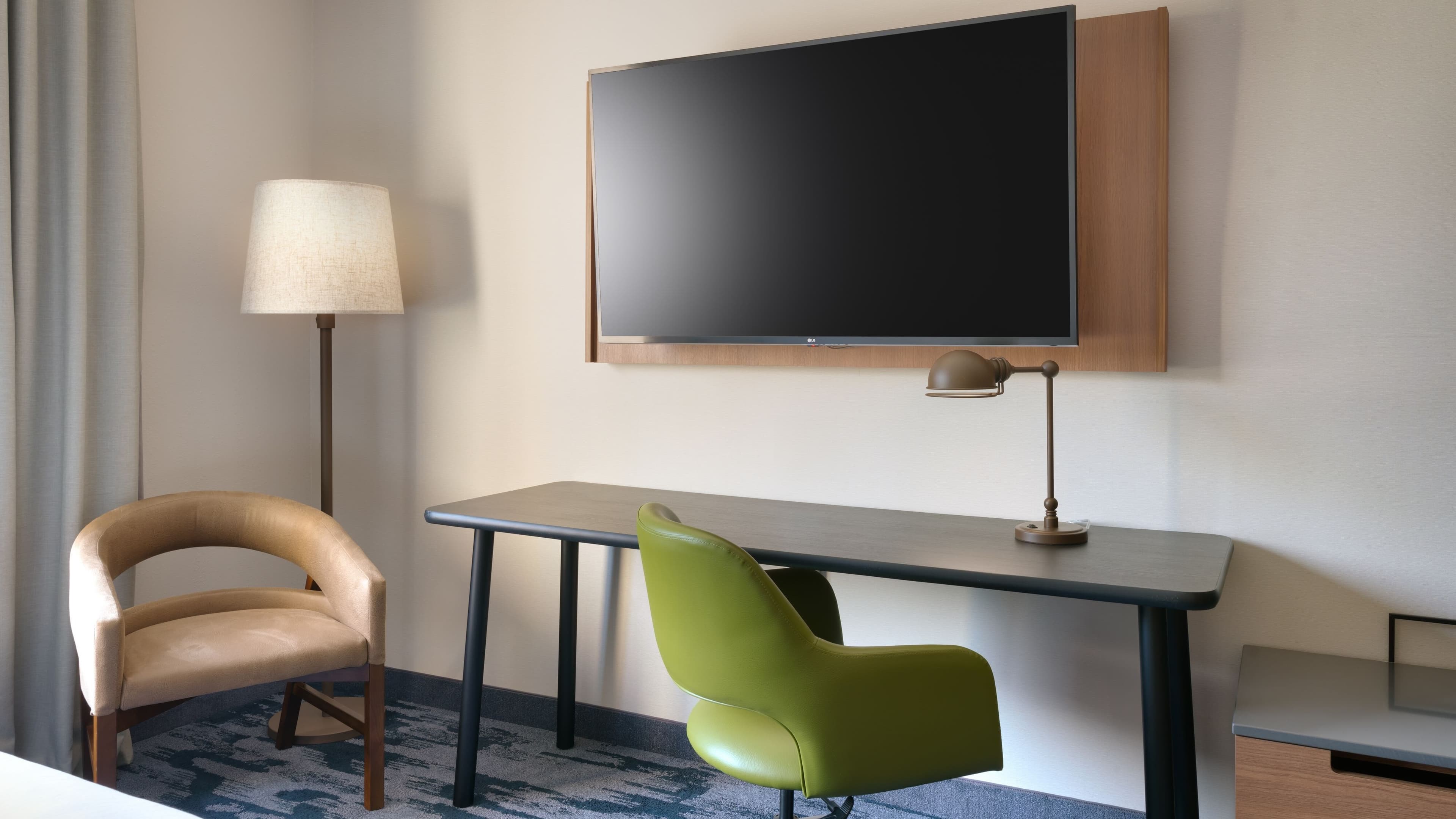 King Bed Guest Room - Image 2