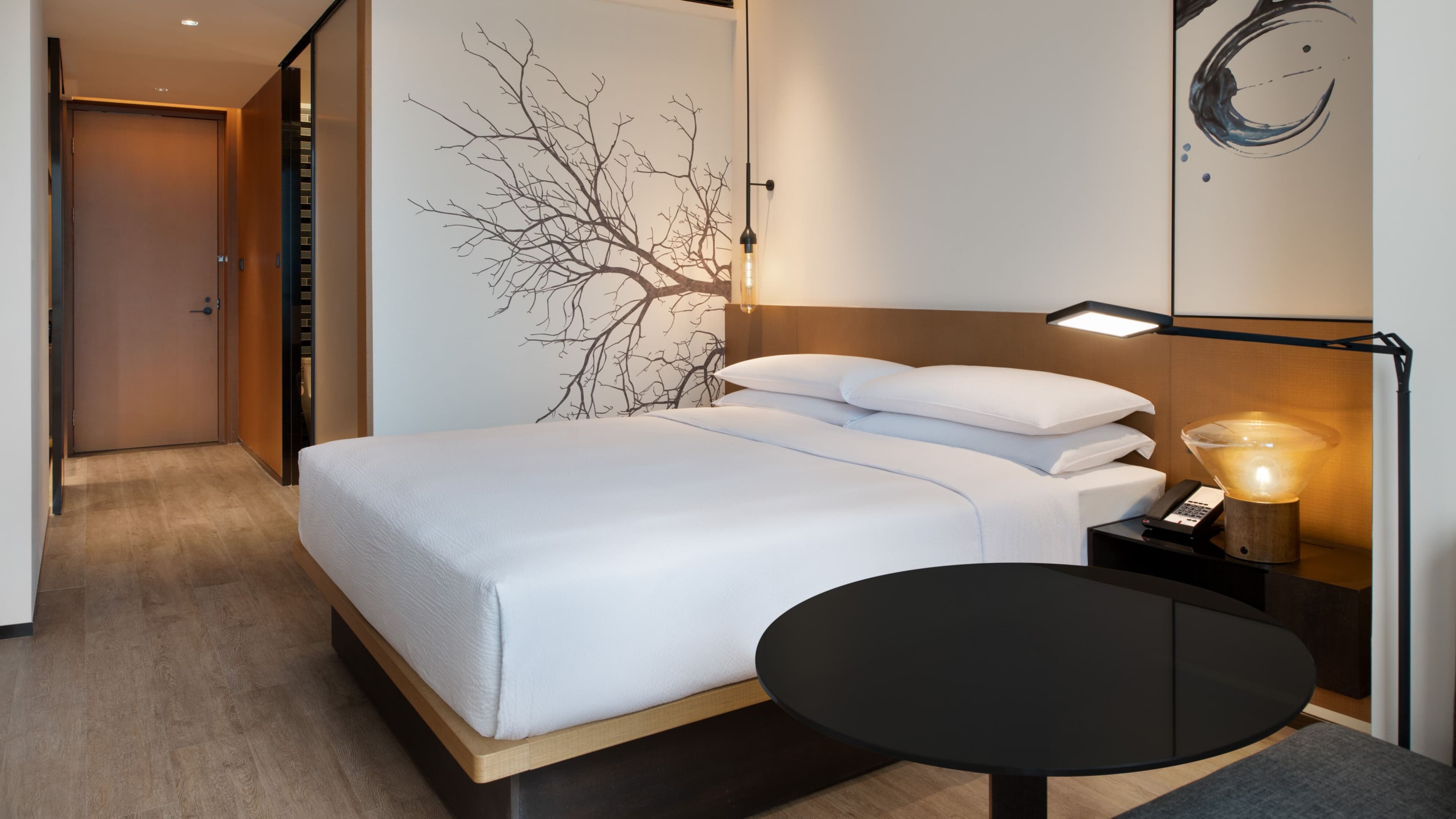 Standard King - Image 1