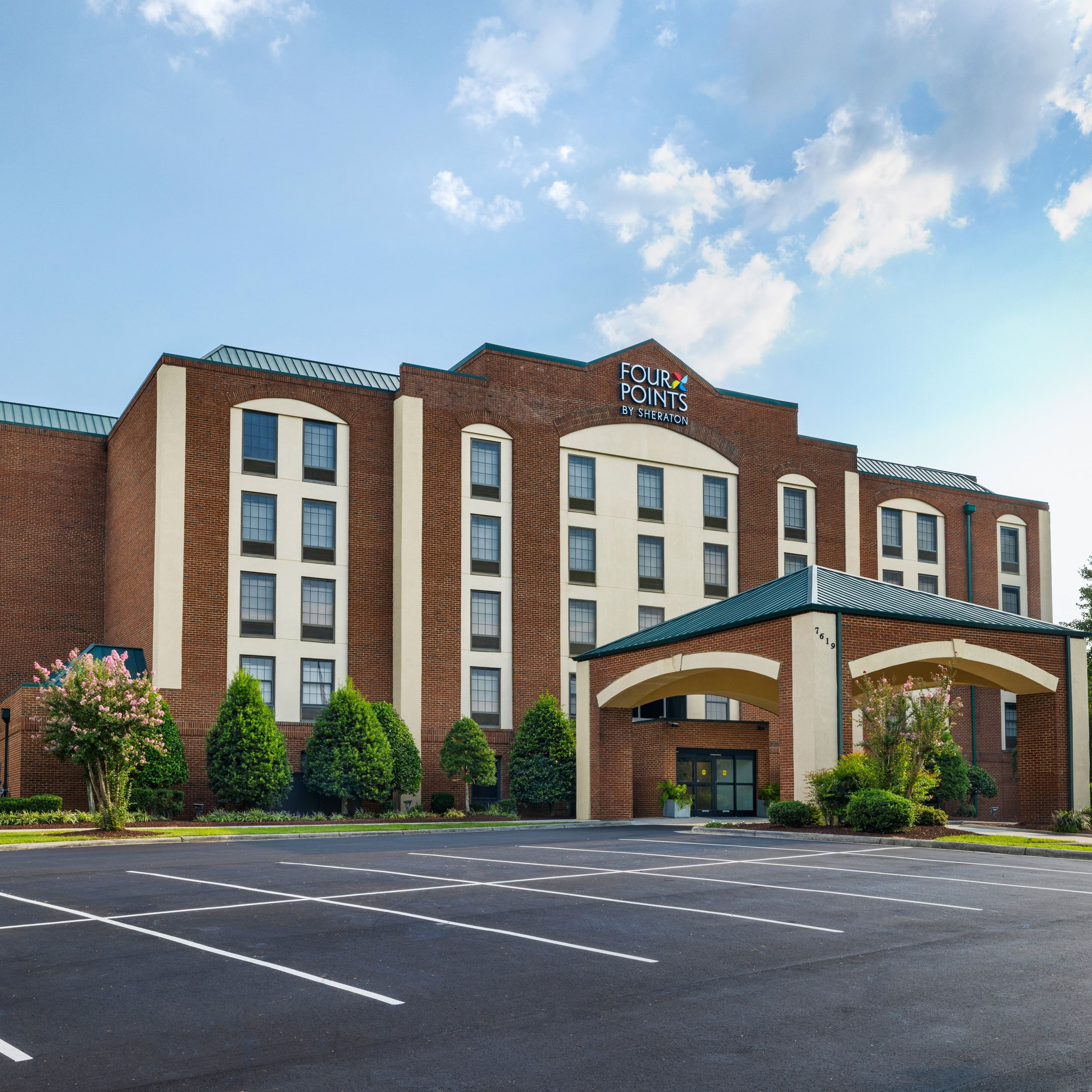 Four Points by Sheraton Greensboro Airport