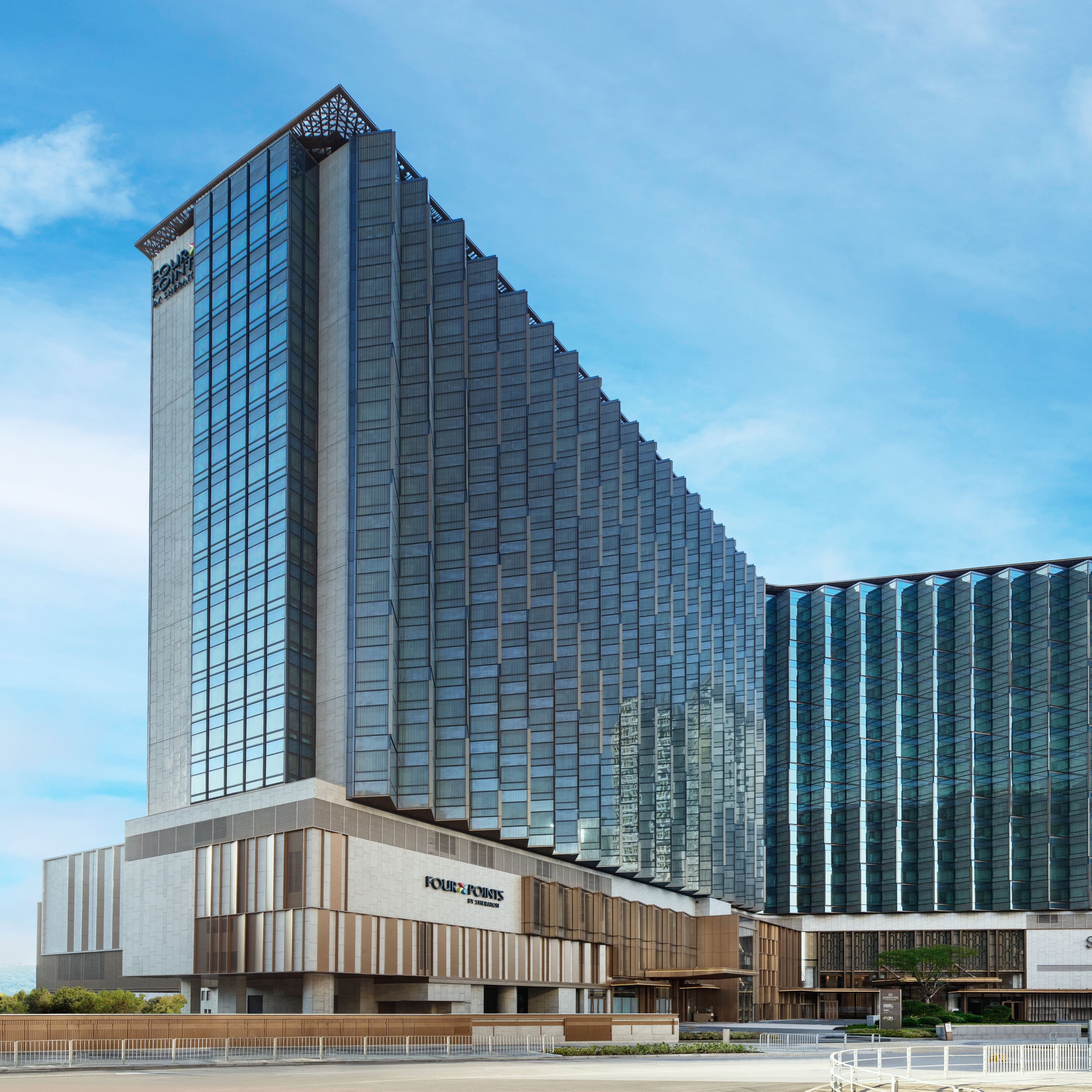 Four Points by Sheraton Hong Kong, Tung Chung