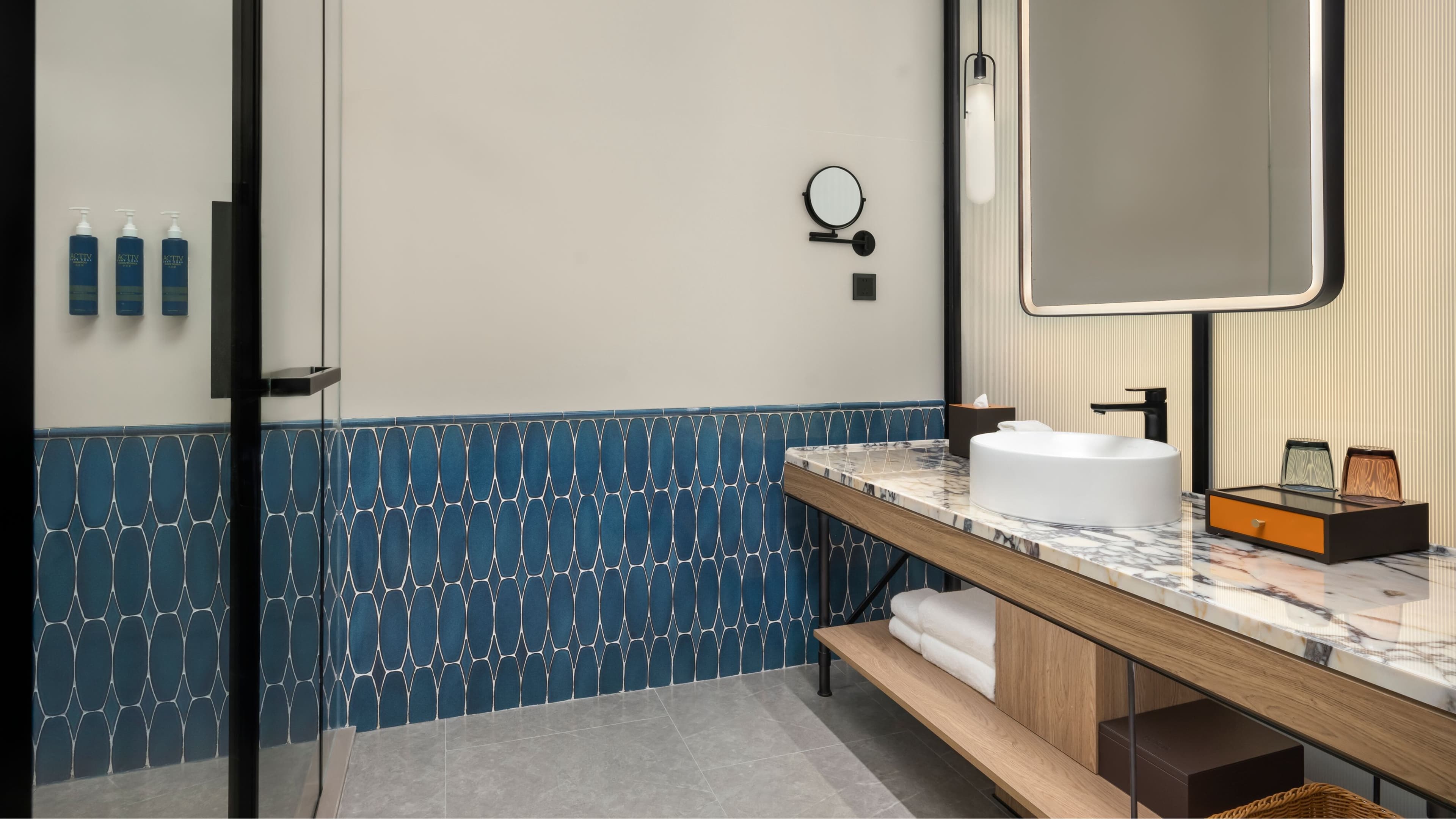 Standard Twin Bed Room - Image 2