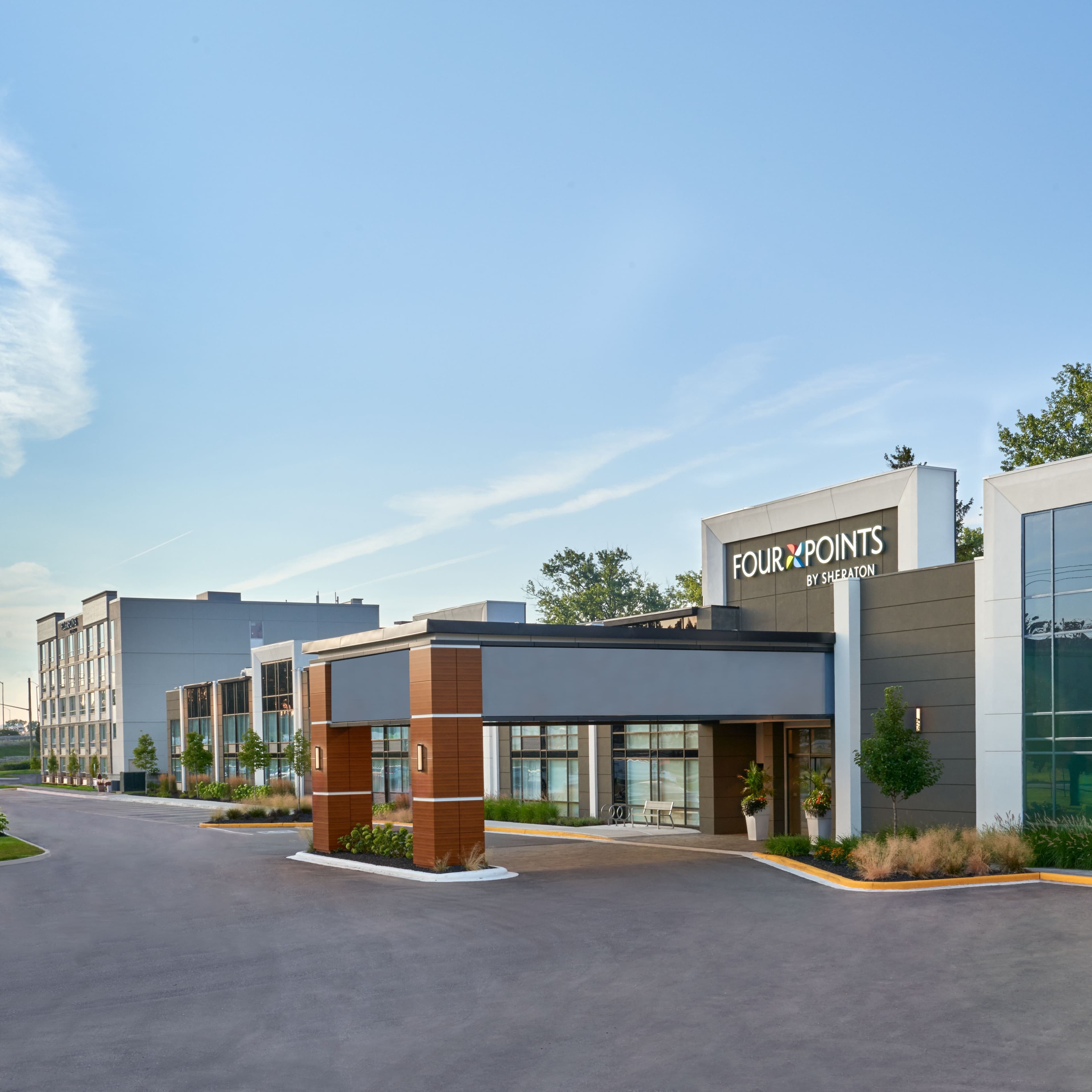 Four Points by Sheraton Point Edward Sarnia