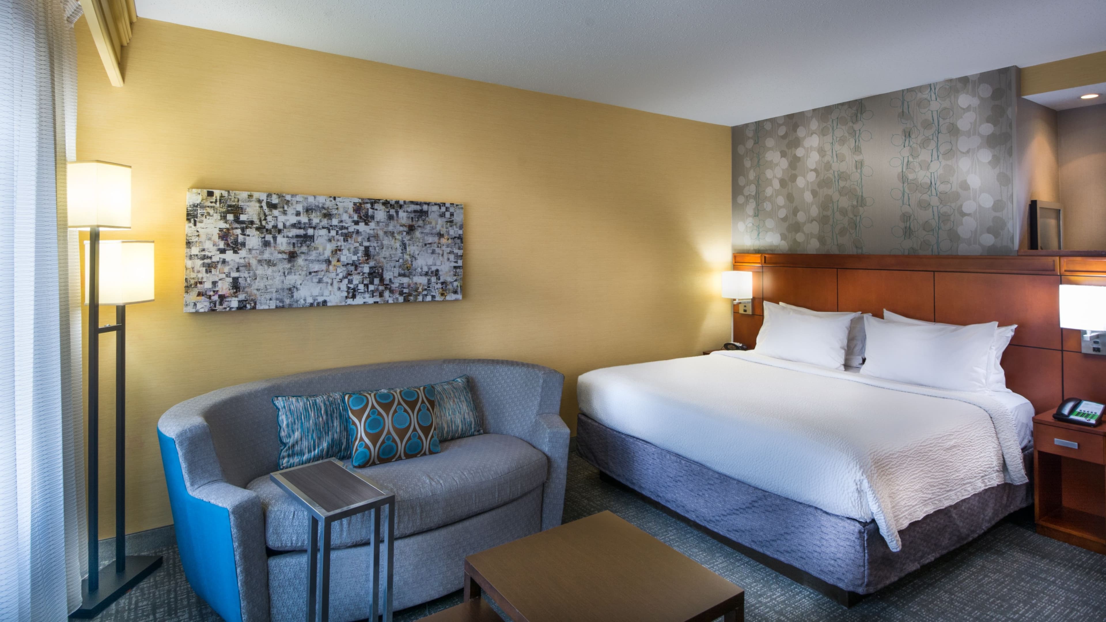 King Guest Room - Image 2