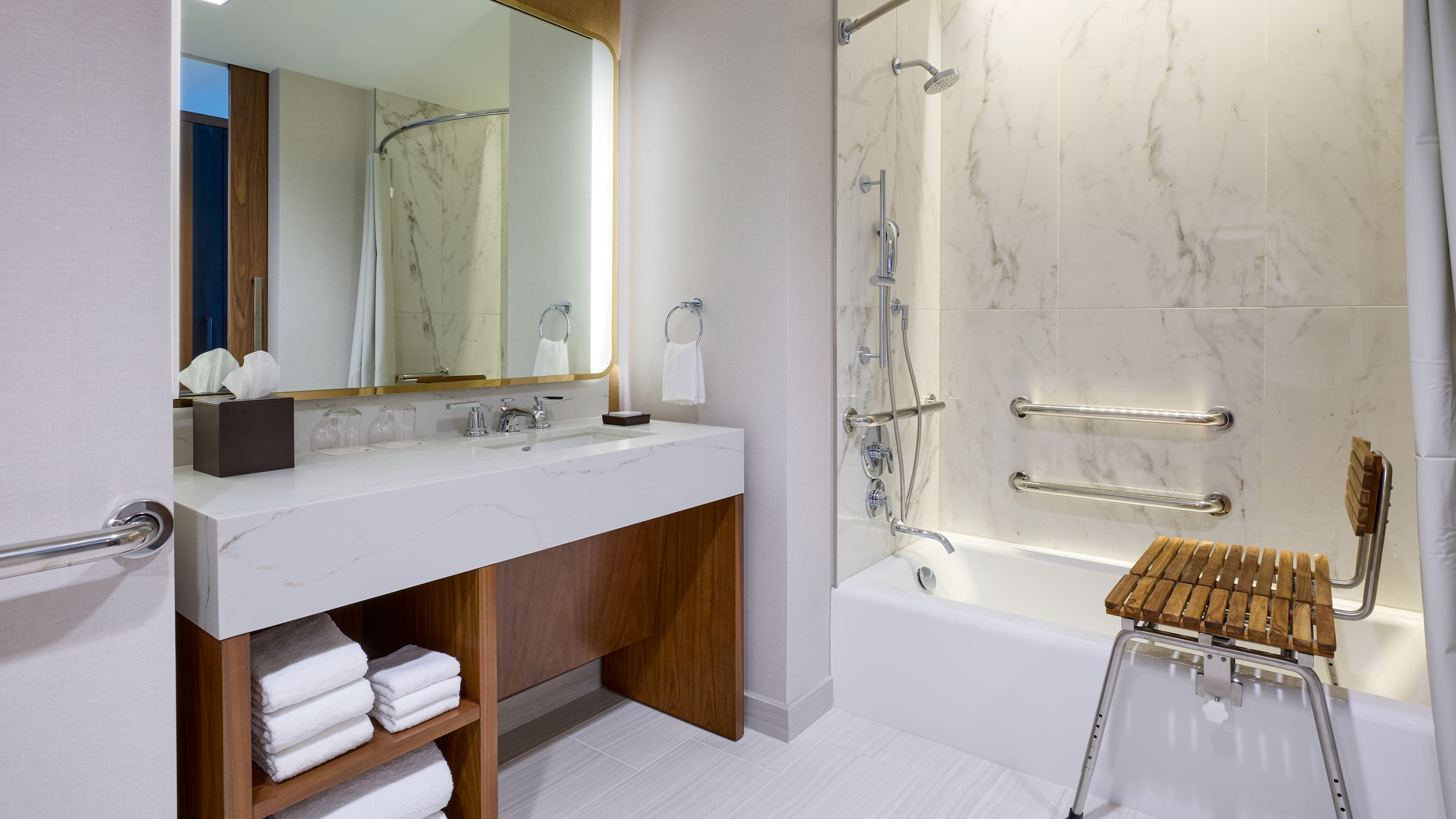 Standard King - Image 6