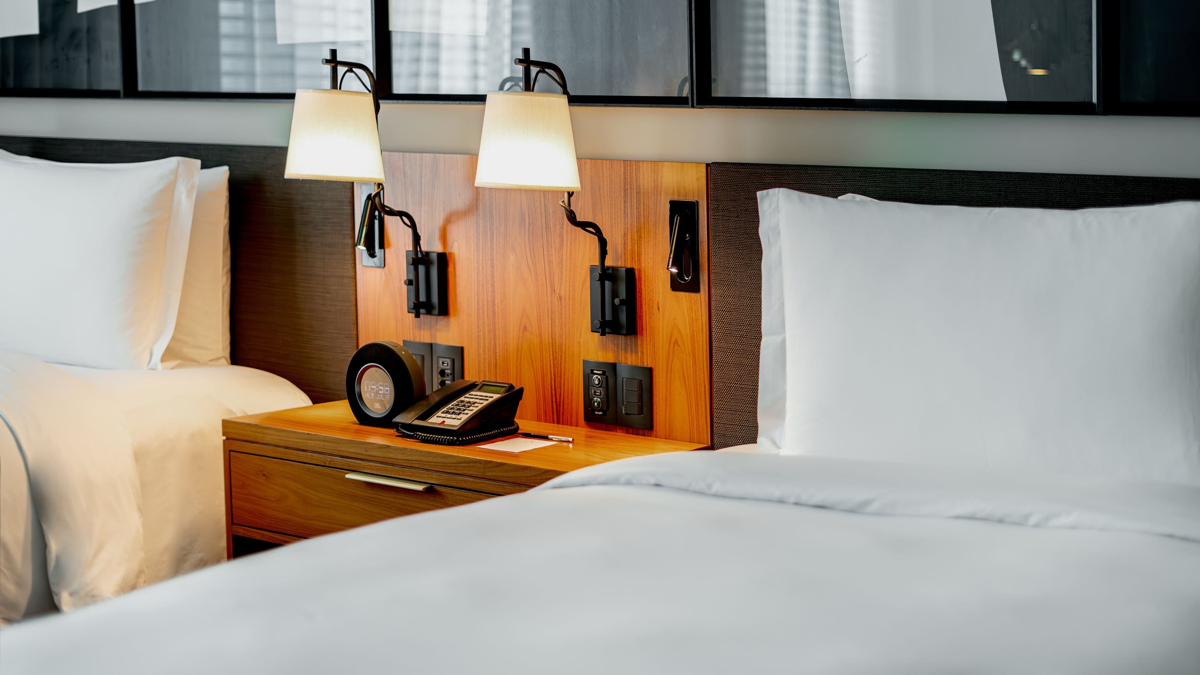 Deluxe High Floor - Image 7