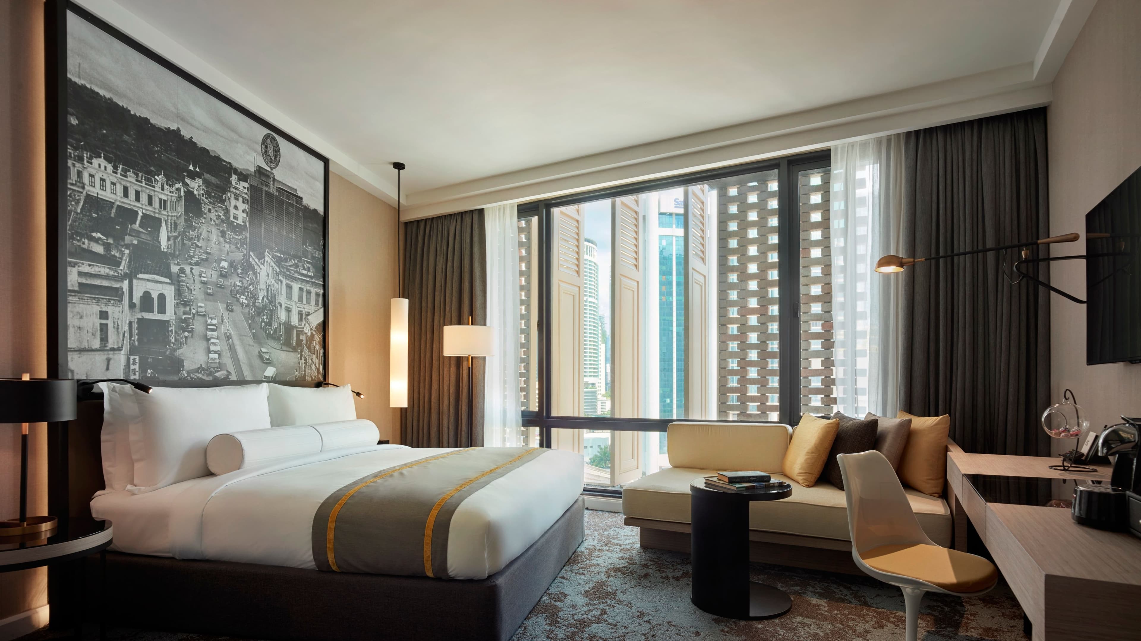 Executive Deluxe Room - Image 1