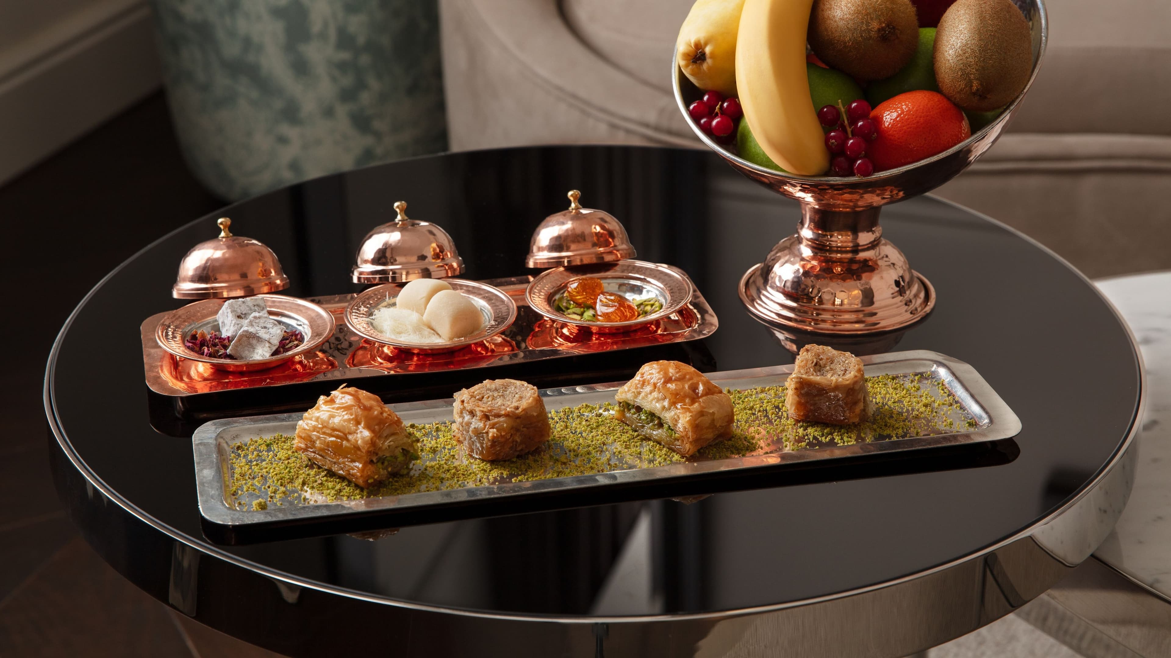 Deluxe Queen - Image 7