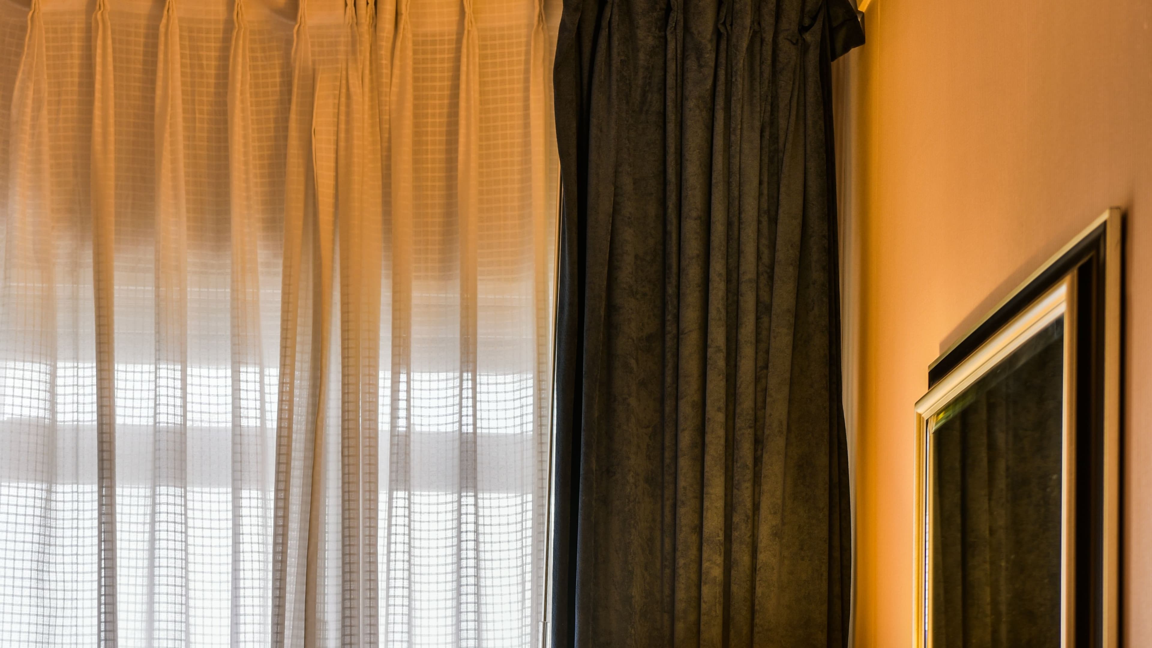 Deluxe Room - Image 5