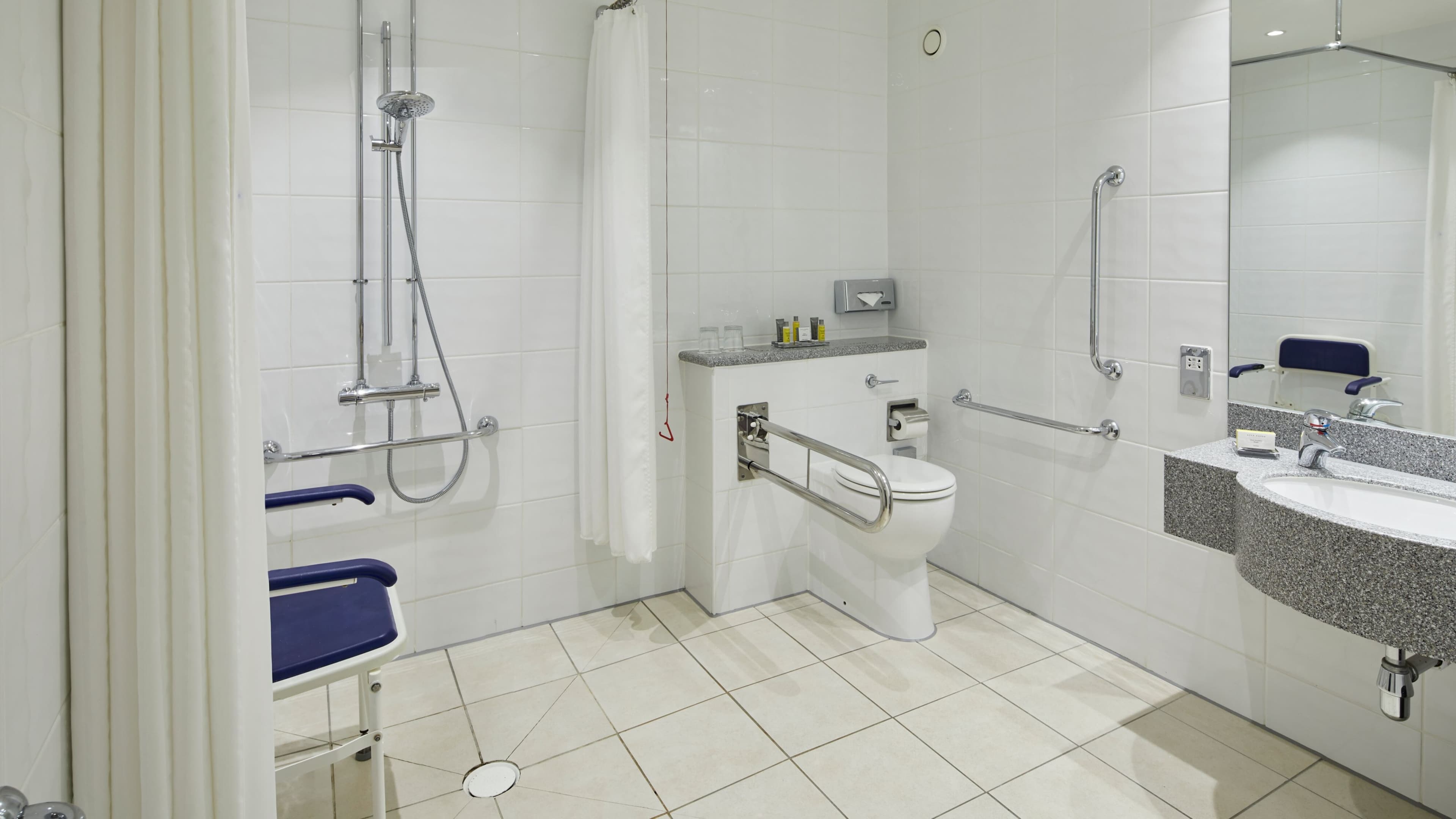 Deluxe Room - Image 2